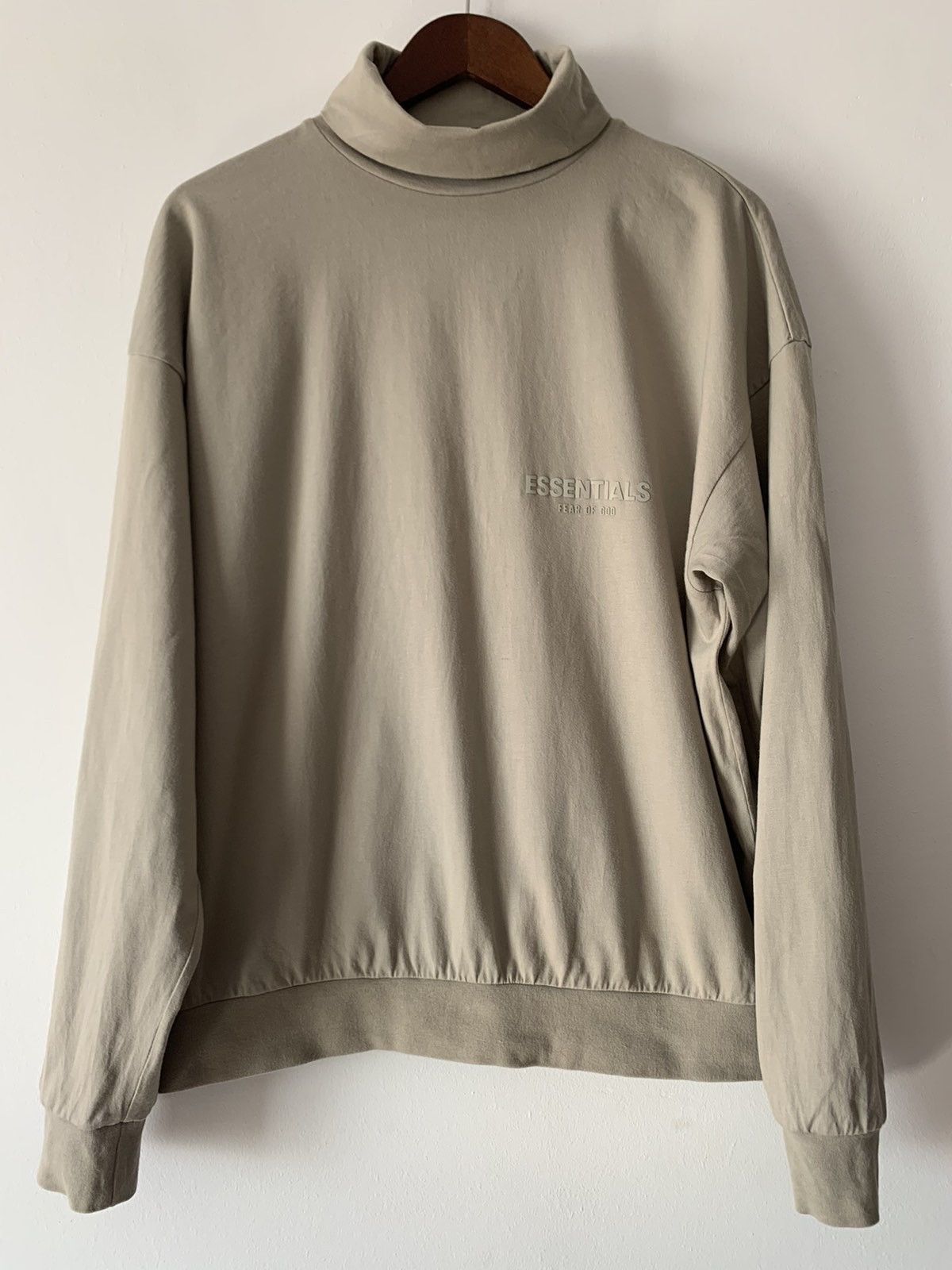 Fear of God 🔥🔥 Fear Of God Essentials Roll-Neck Sweatshirt Size US S / EU 44-46 / 1 - 1 Thumbnail