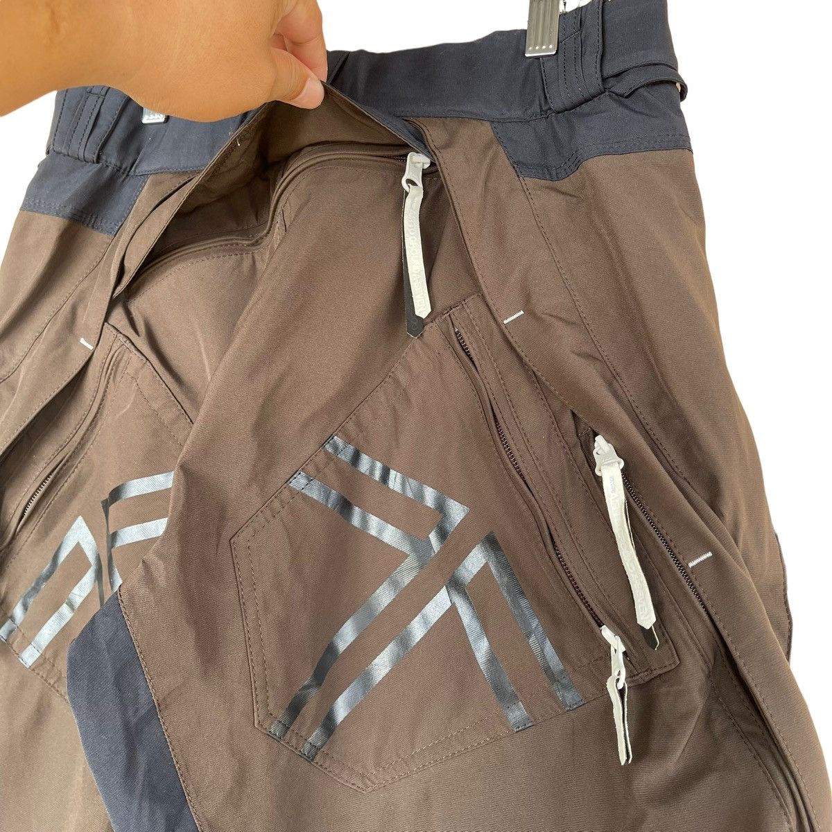 Goretex Vintage Goretex Multi-pocket Cargo Ski Pants Size M Size US 29 - 10 Thumbnail
