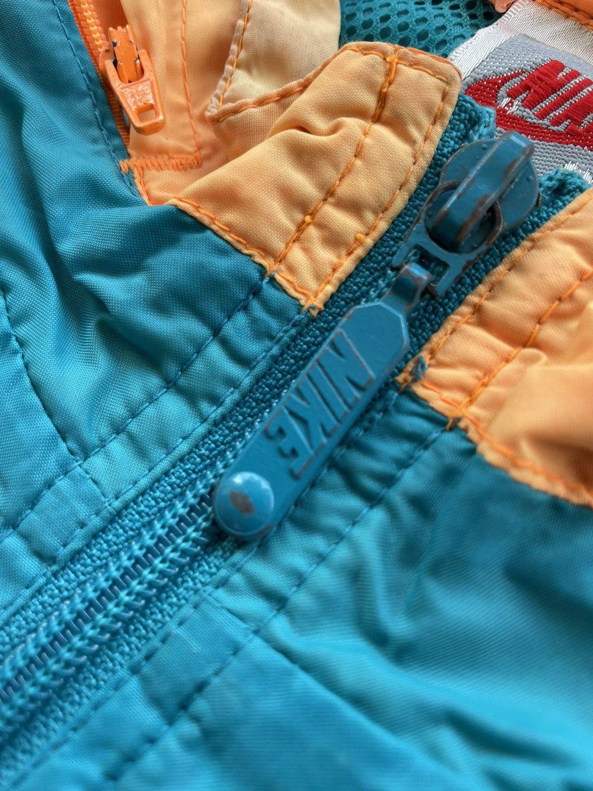Nike × Vintage Vintage 90s Nike Greytag hoodie Size US L / EU 52-54 / 3 - 5 Thumbnail