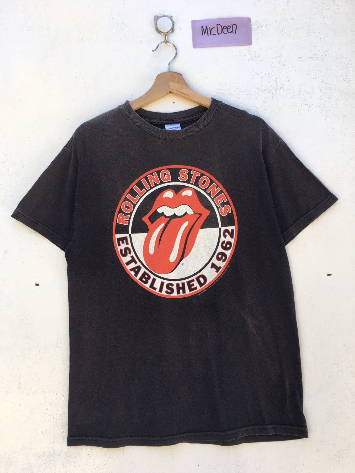 Band Tees Vintage The Rolling Stones 2006 Withstand Social Issues Tee Size US M / EU 48-50 / 2 - 2 Thumbnail