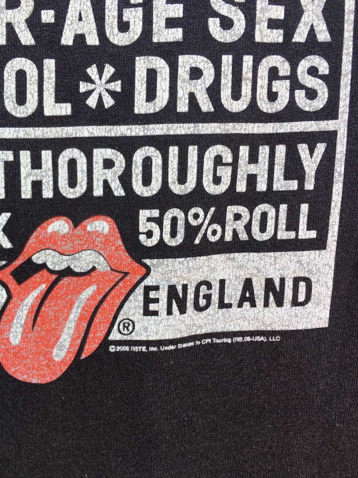 Band Tees Vintage The Rolling Stones 2006 Withstand Social Issues Tee Size US M / EU 48-50 / 2 - 23 Thumbnail