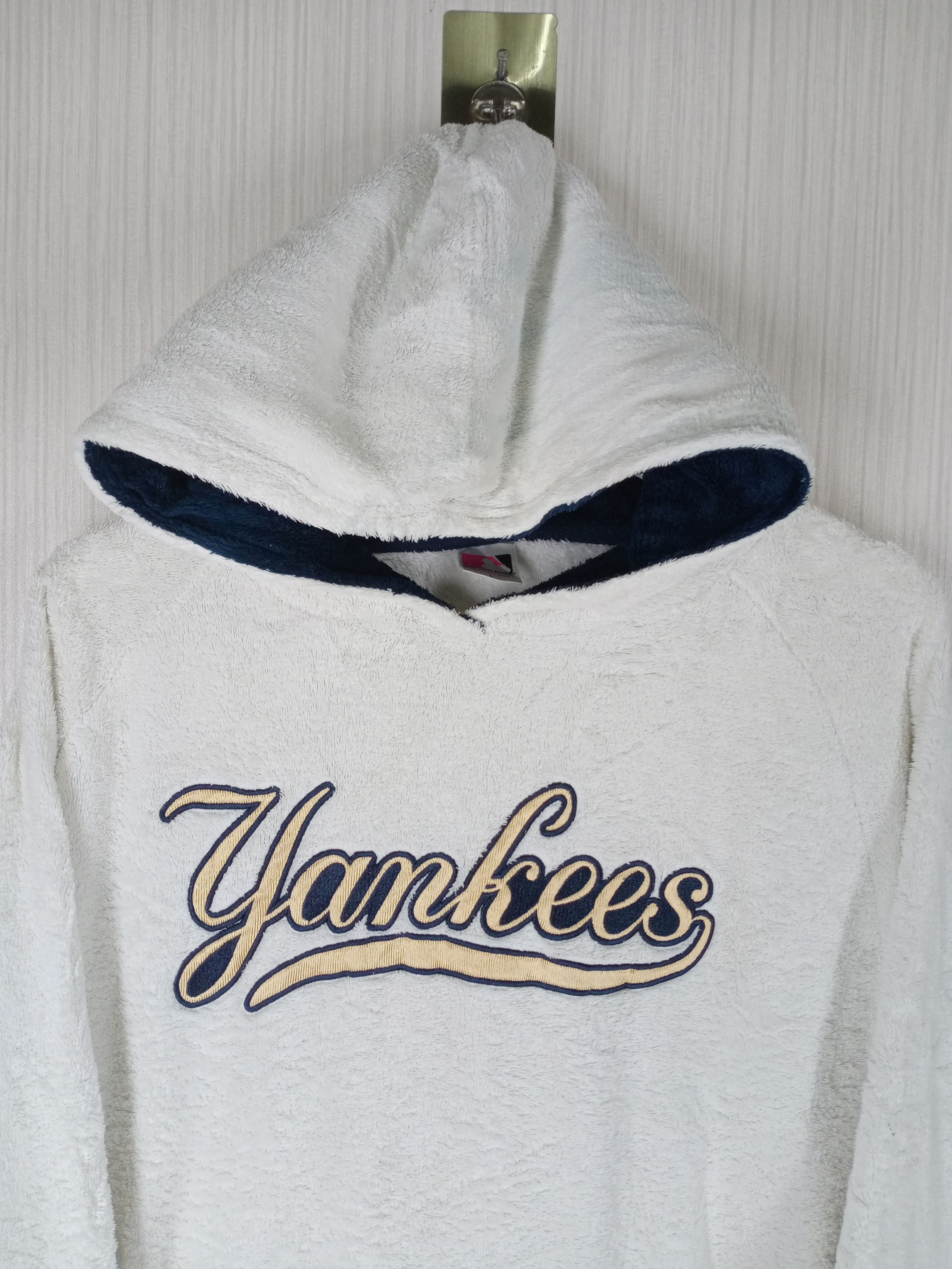 MLB Vintage NY Yankees MLB Fleece Hoodie Sweatshirt Size US L / EU 52-54 / 3 - 2 Thumbnail