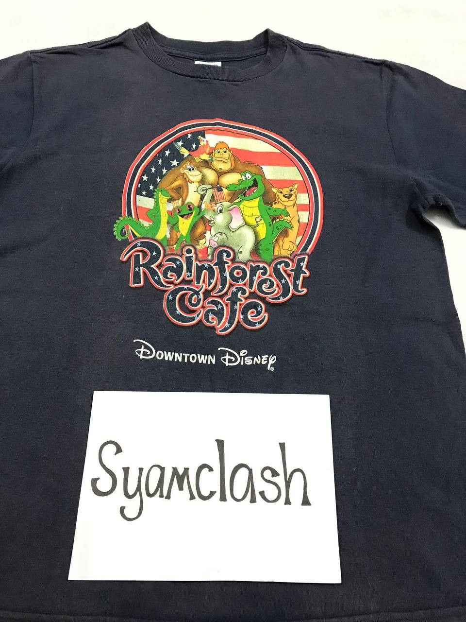 Cartoon Network × Disney × Vintage Vintage Disney Rainforest Cafe Family Tee Size US M / EU 48-50 / 2 - 2 Thumbnail