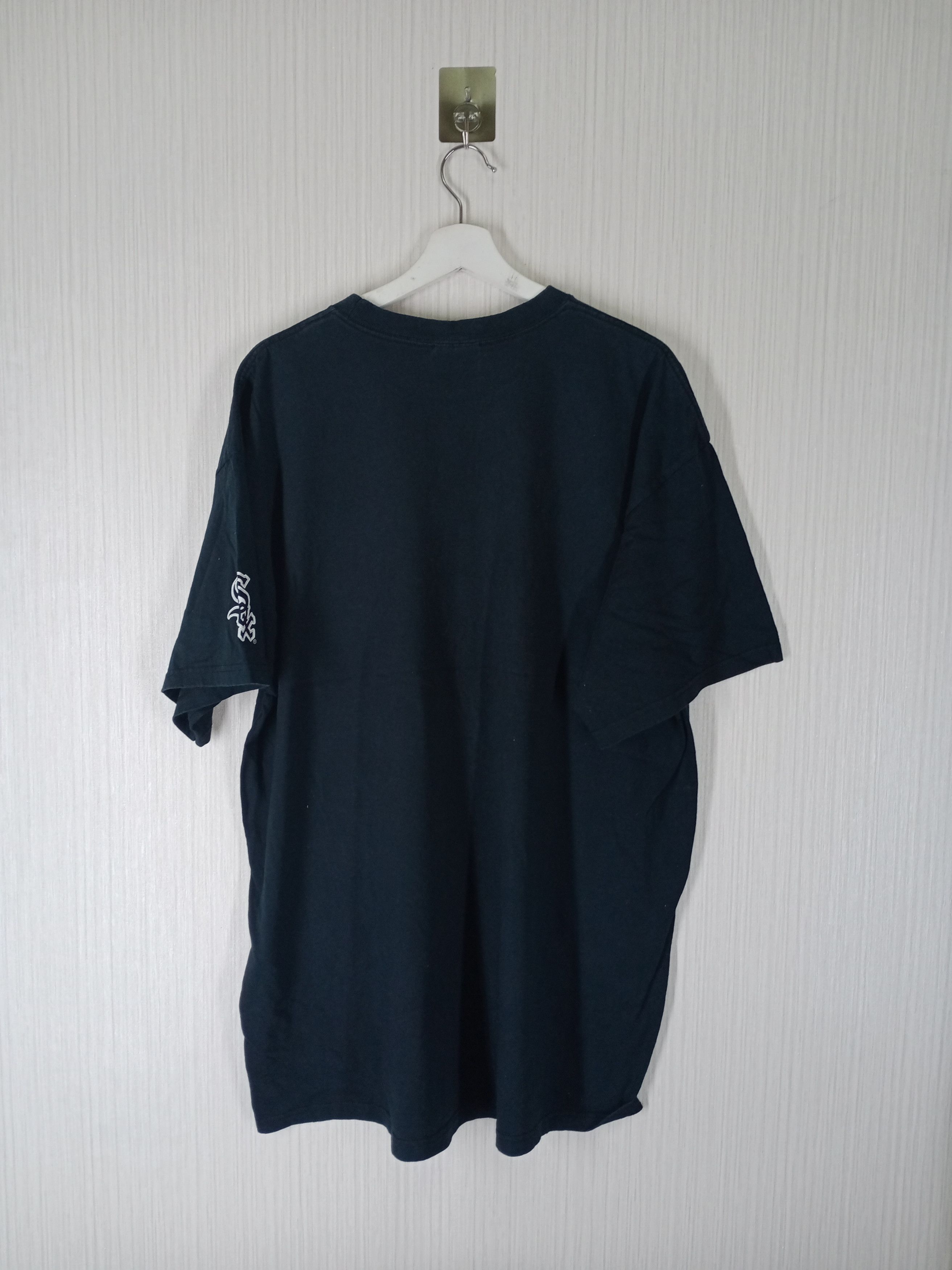 MLB Rare Vintage Chicago White Sox X Nike Tshirt Size US XL / EU 56 / 4 - 6 Thumbnail