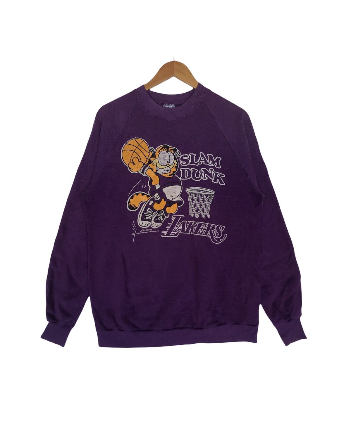 Vintage lakers crewneck hotsell