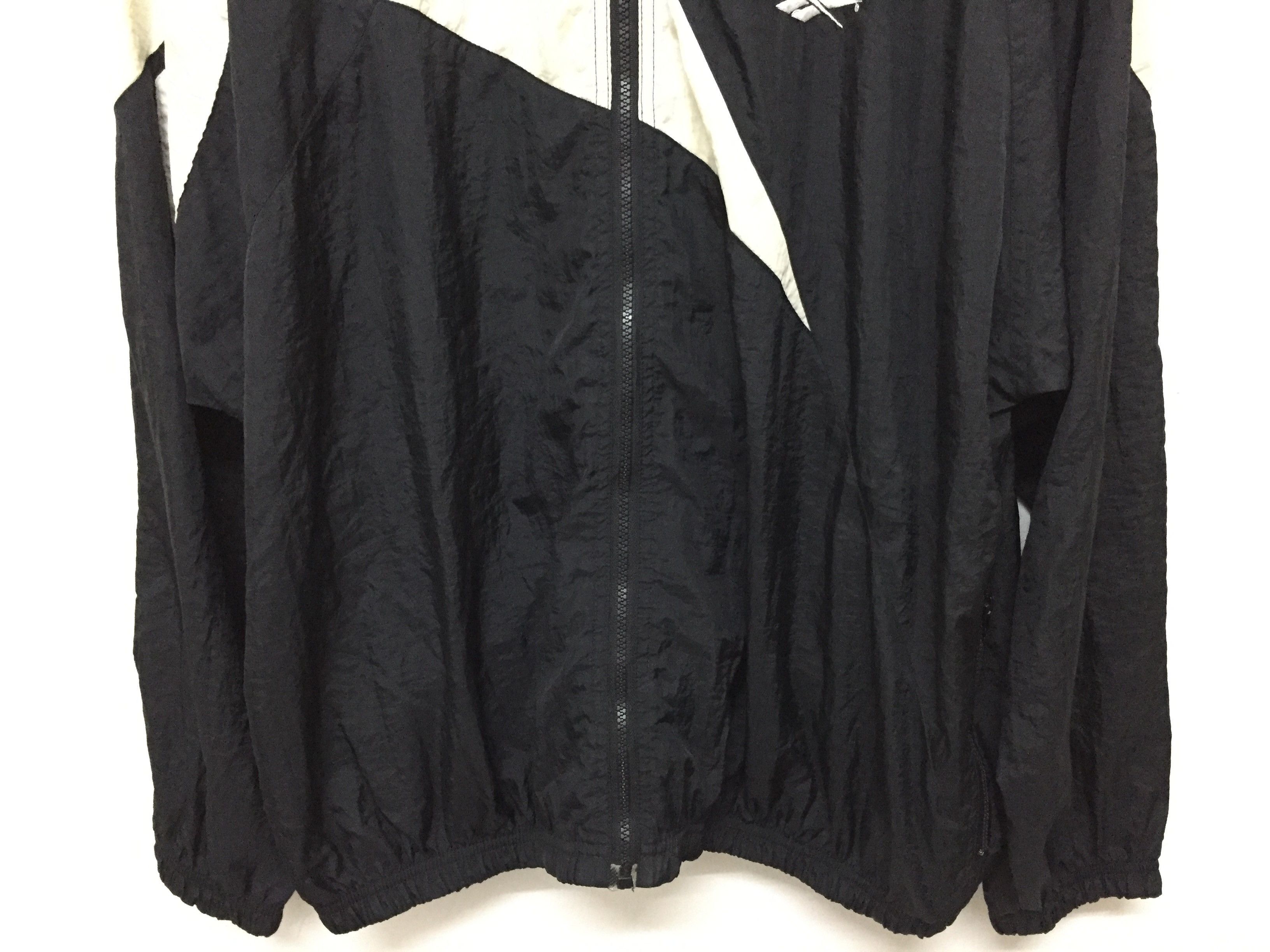 Reebok × Vintage 1993 Reebox Similar reebox vetements windbreaker Size US L / EU 52-54 / 3 - 4 Thumbnail