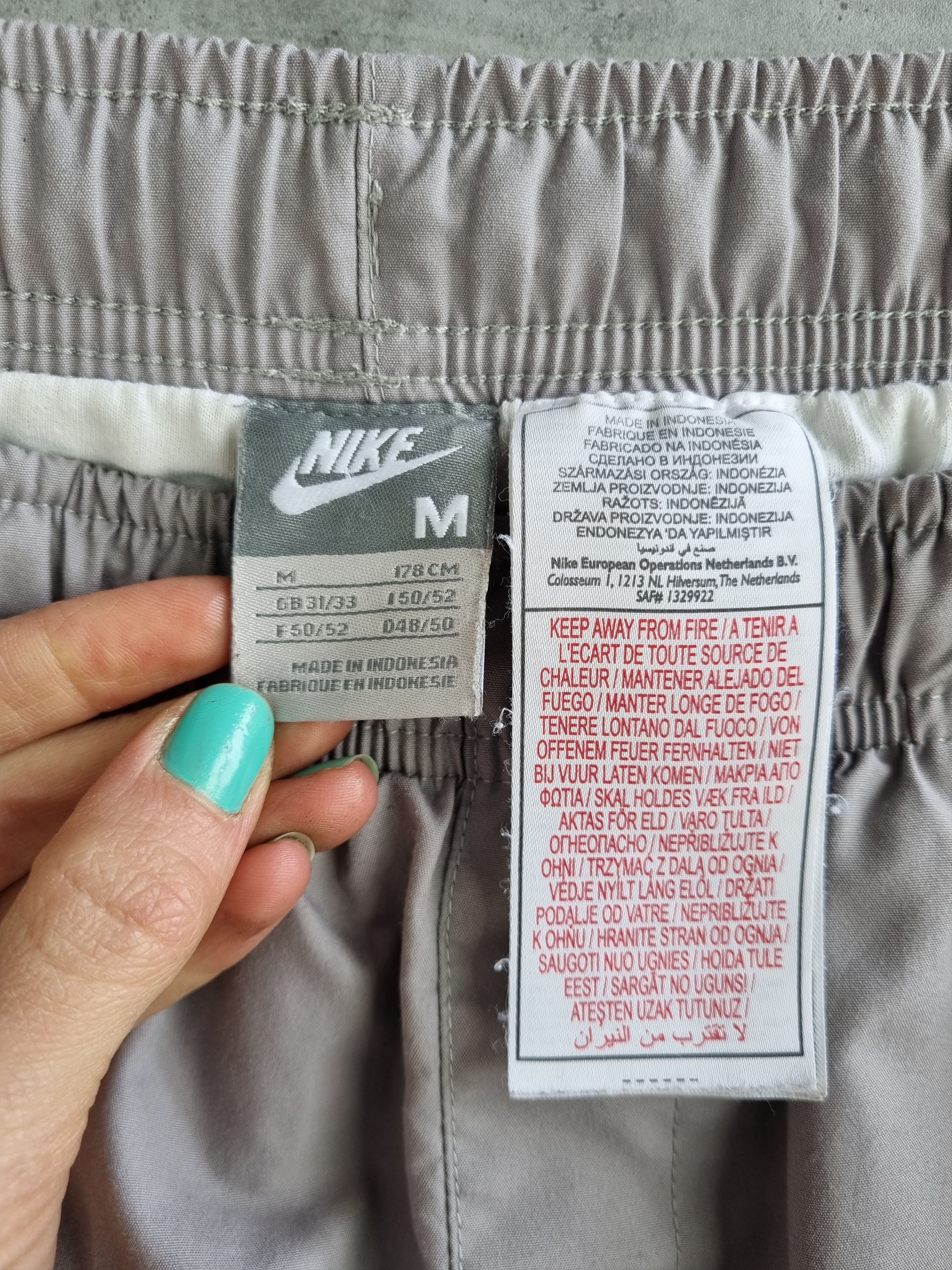Nike × Vintage Vintage Nike Embroidered Logo Sport Trousers Pants Size US 32 / EU 48 - 7 Thumbnail
