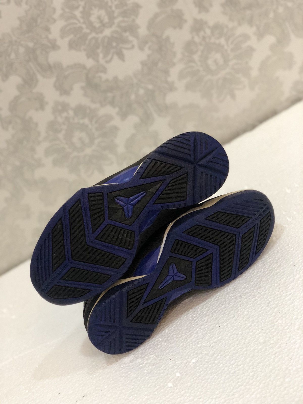 Nike NIKE KOBE 6 Size US 8.5 / EU 41-42 - 4 Thumbnail