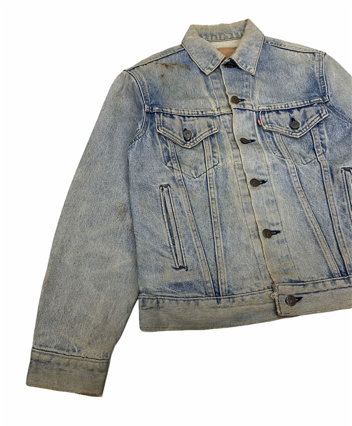 Levi's VINTAGE 80s LEVIS TRUCKER DISTRESSED JACKET USA Size US S / EU 44-46 / 1 - 3 Thumbnail