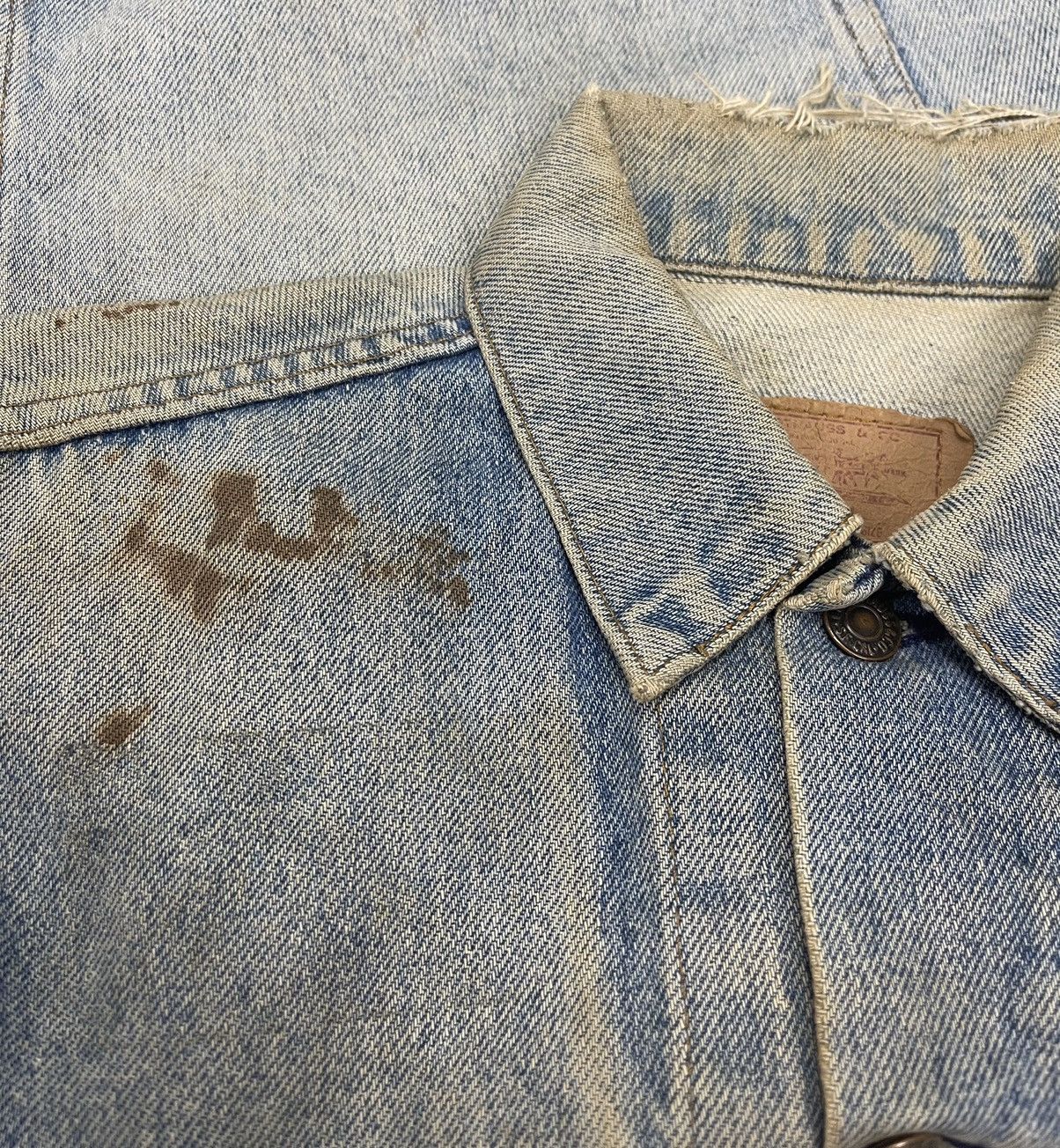 Levi's VINTAGE 80s LEVIS TRUCKER DISTRESSED JACKET USA Size US S / EU 44-46 / 1 - 8 Thumbnail