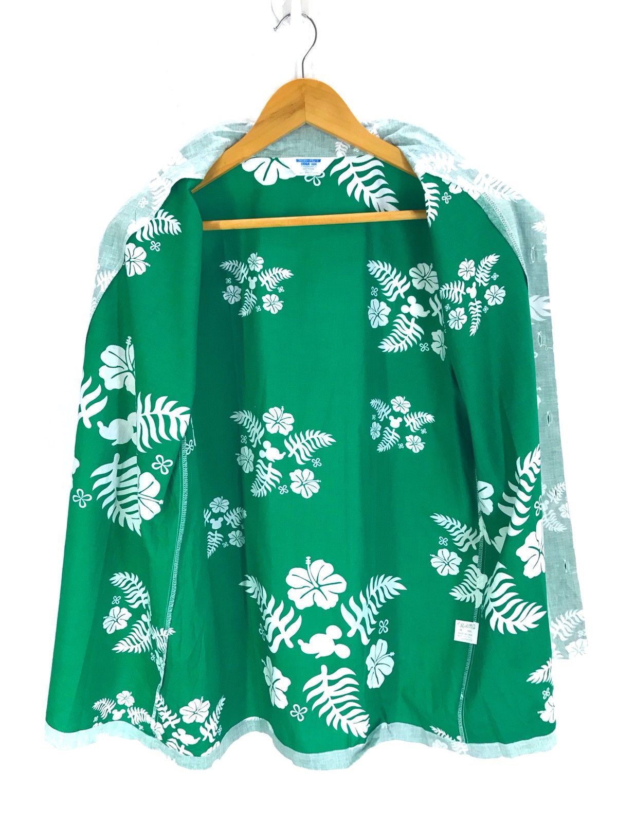 Mickey Mouse Disney MICKEY Mouse Flower Reverse Print Hawaiian Shirt Size US M / EU 48-50 / 2 - 9 Thumbnail