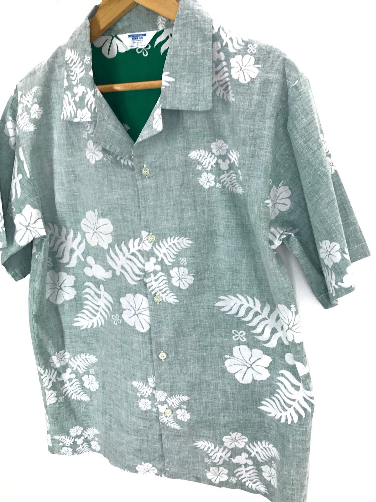 Mickey Mouse Disney MICKEY Mouse Flower Reverse Print Hawaiian Shirt Size US M / EU 48-50 / 2 - 5 Thumbnail