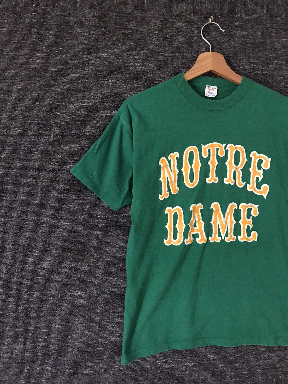 Champion Vintage 80s Champion Notre Dame T-shirts Size US L / EU 52-54 / 3 - 2 Thumbnail