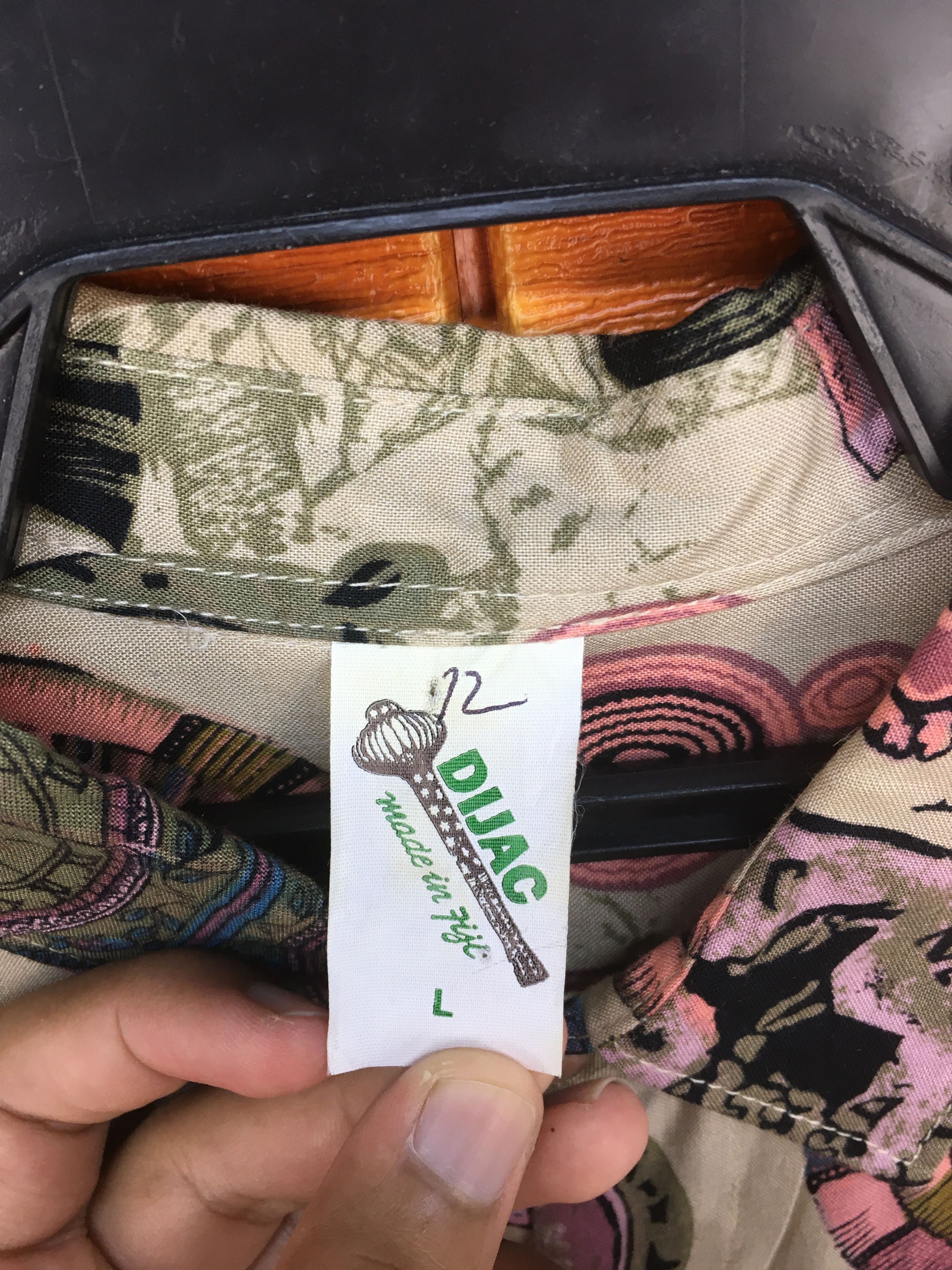 Vintage Vintage DIJAC Baroque psychedelic Luxury Hawaiian Shirt Size US L / EU 52-54 / 3 - 7 Thumbnail