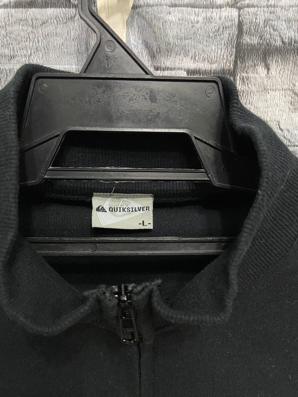 Quiksilver Vintage Quiksilver sweatshirt big logo spell out skateboard Size US L / EU 52-54 / 3 - 5 Thumbnail