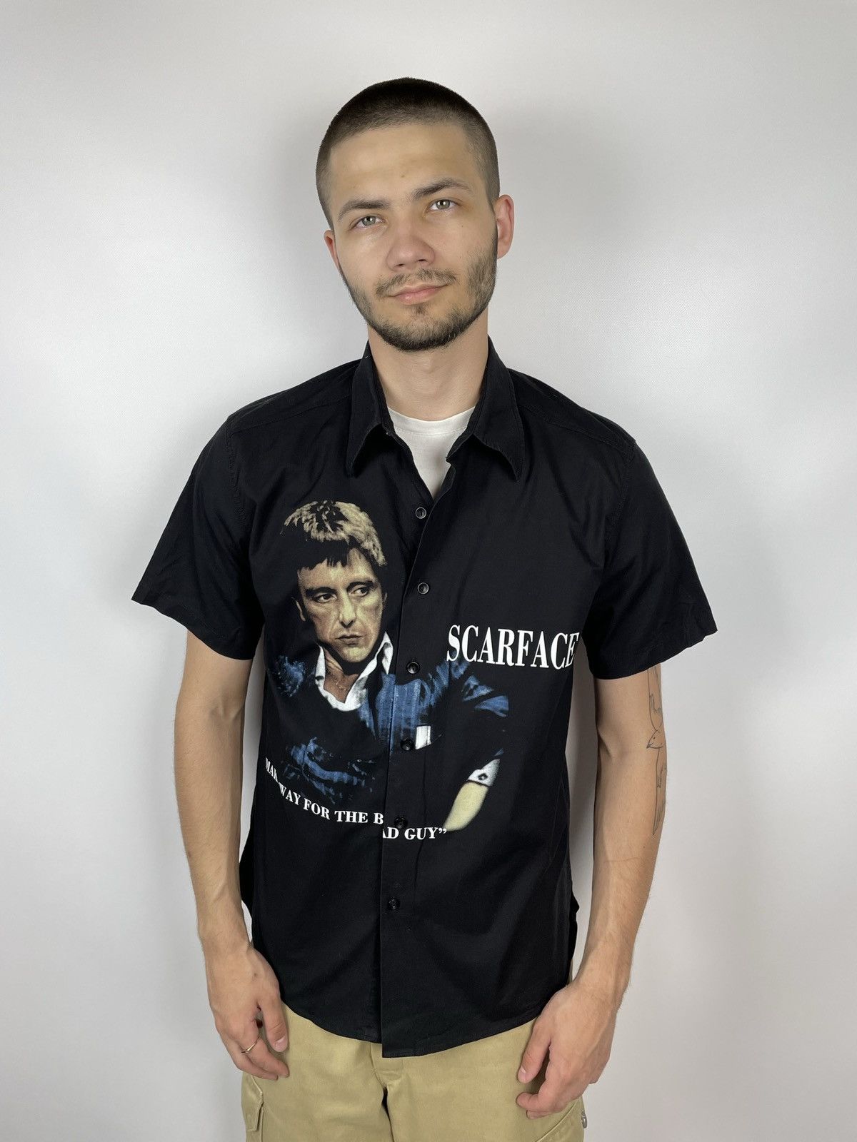 Vintage Vintage Scarface Al Pacino Shirt Size US S / EU 44-46 / 1 - 1 Thumbnail