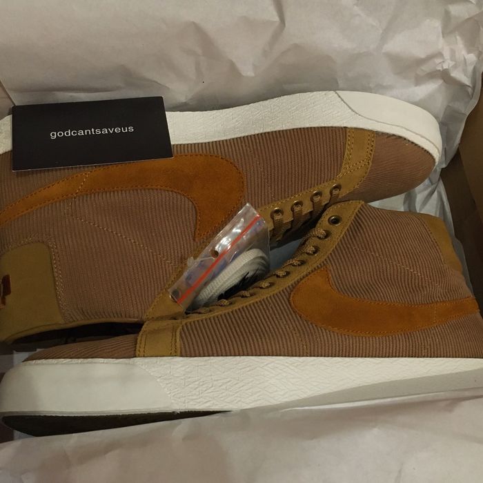 oski nike sb blazer