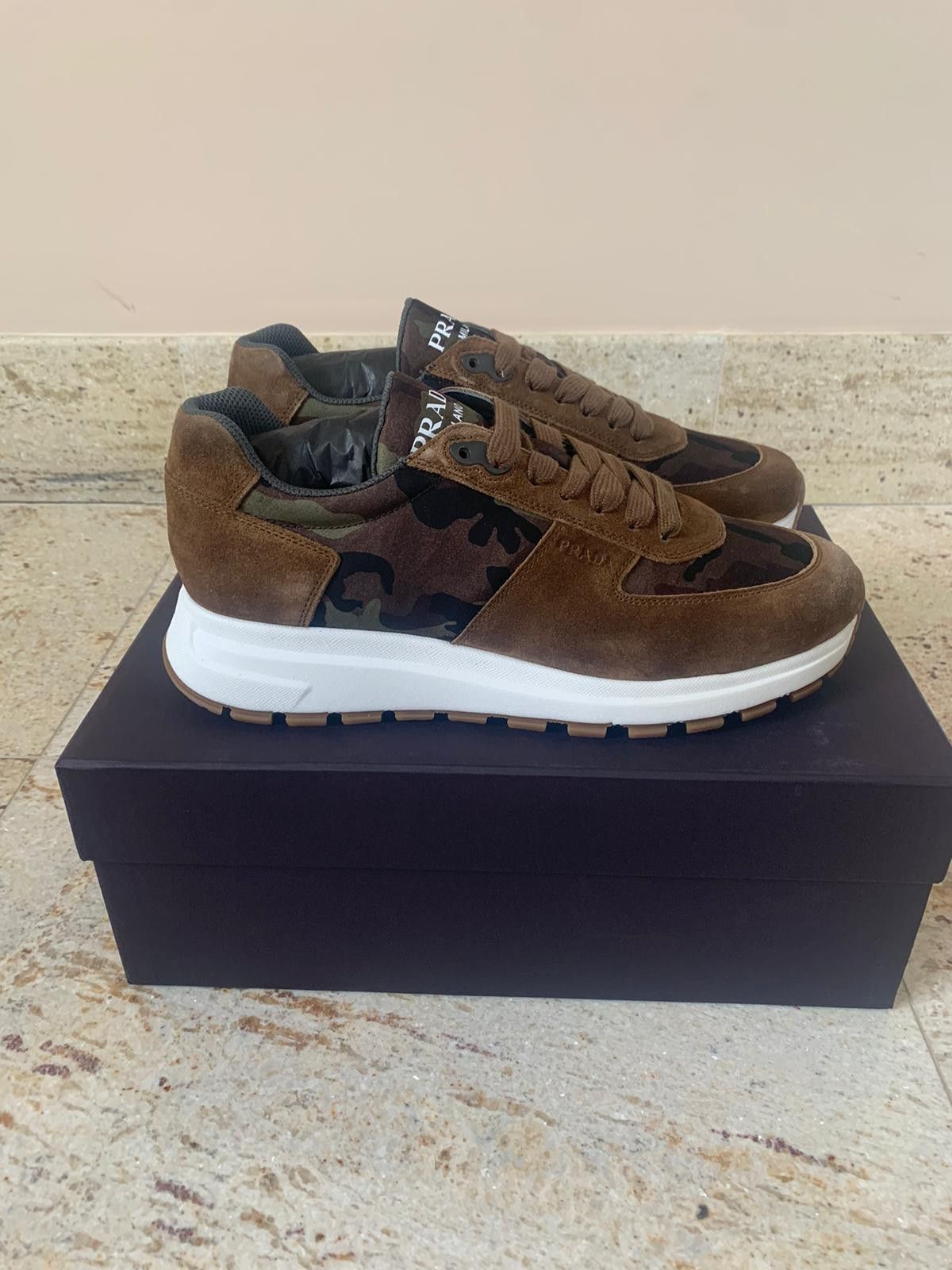 Prada Low Top Trainers in Sigaro + Mimetico Size US 8 / EU 41 - 4 Thumbnail