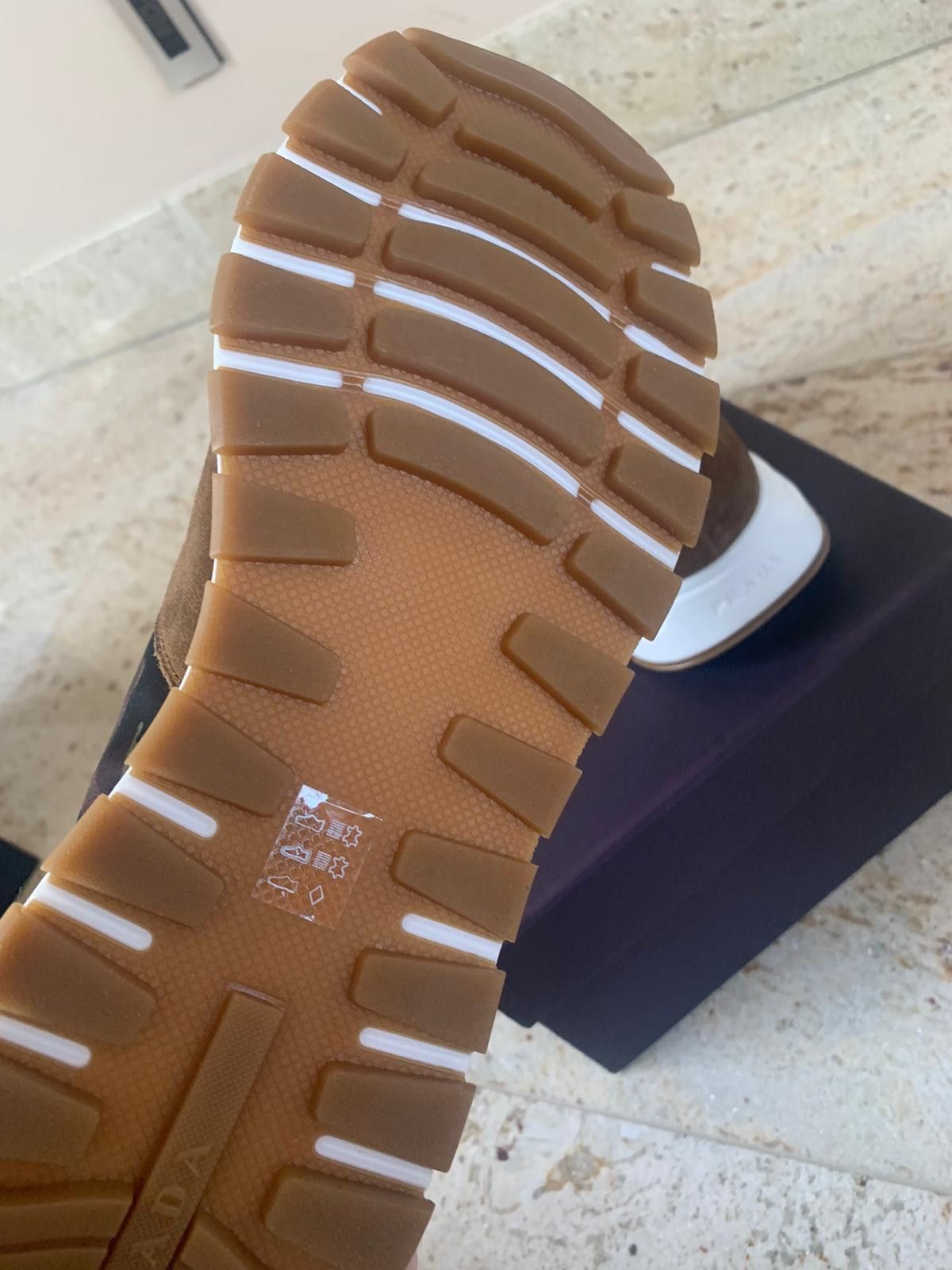 Prada Low Top Trainers in Sigaro + Mimetico Size US 8 / EU 41 - 16 Thumbnail