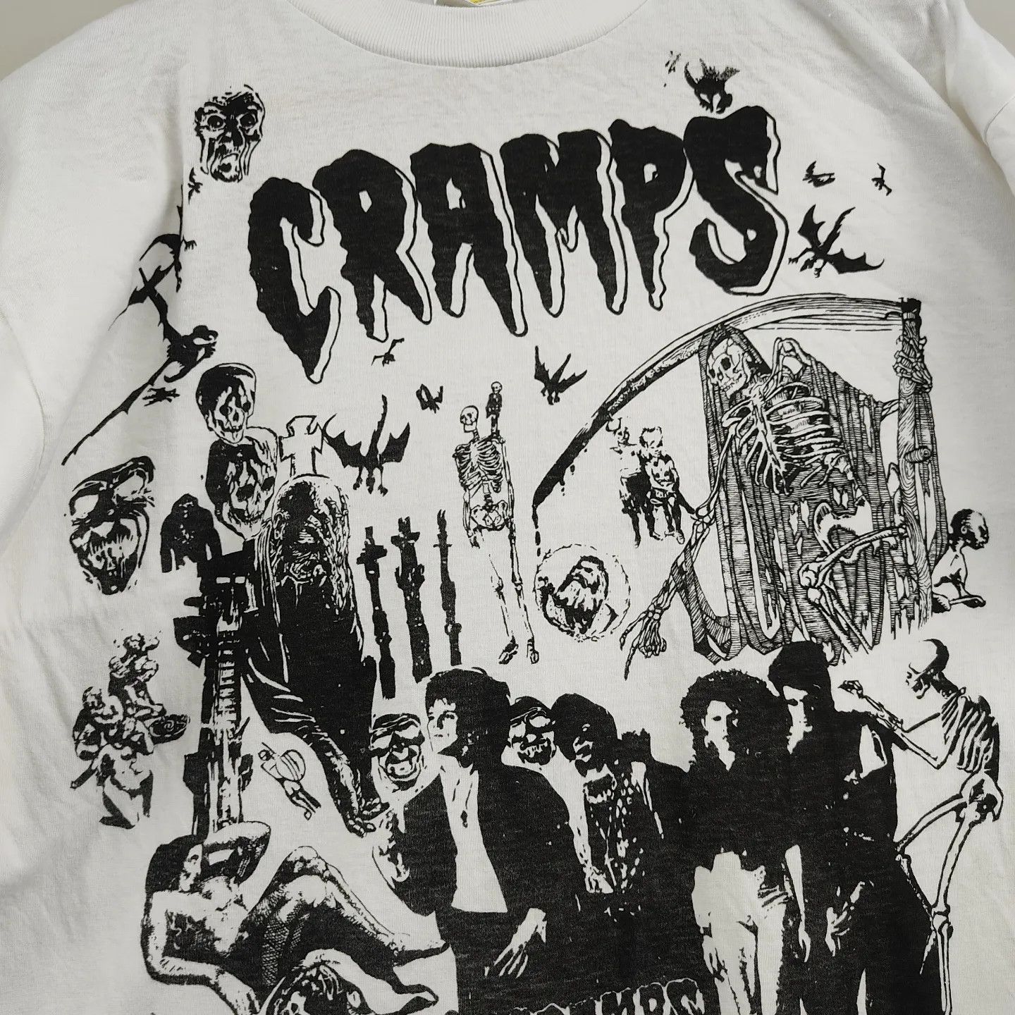 Band Tees × Vintage 80's The Cramps Psychobilly Tour tee Size US L / EU 52-54 / 3 - 5 Thumbnail