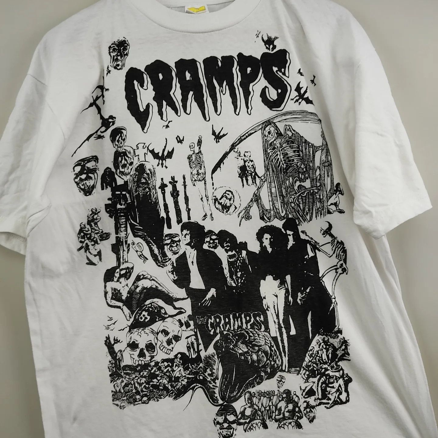 Band Tees × Vintage 80's The Cramps Psychobilly Tour tee Size US L / EU 52-54 / 3 - 6 Thumbnail