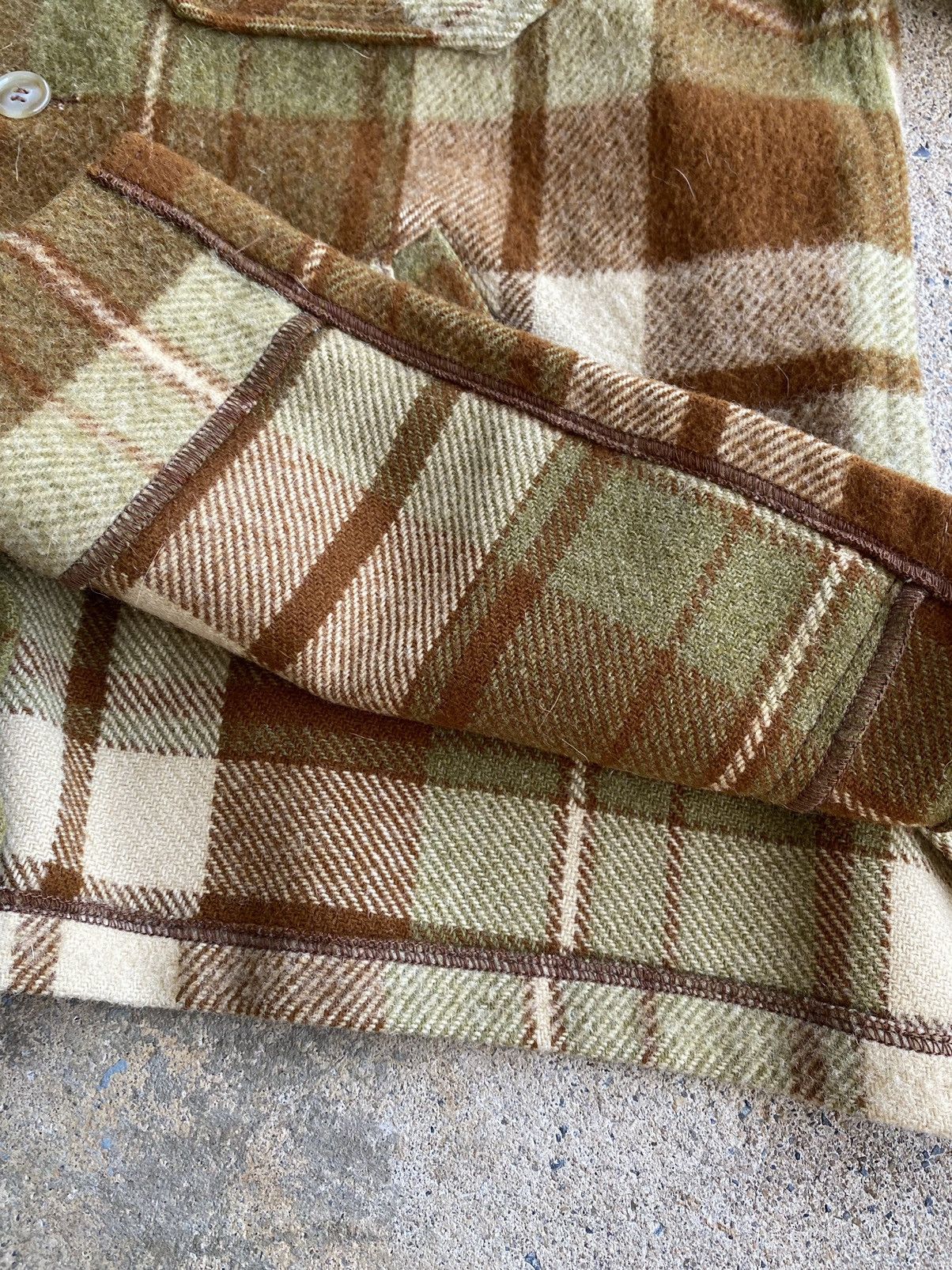 Vintage × Woolrich Woolen Mills Vintage 70’s Woolrich Plaid Wool D Pocket Shirt Jacket Size US L / EU 52-54 / 3 - 6 Thumbnail