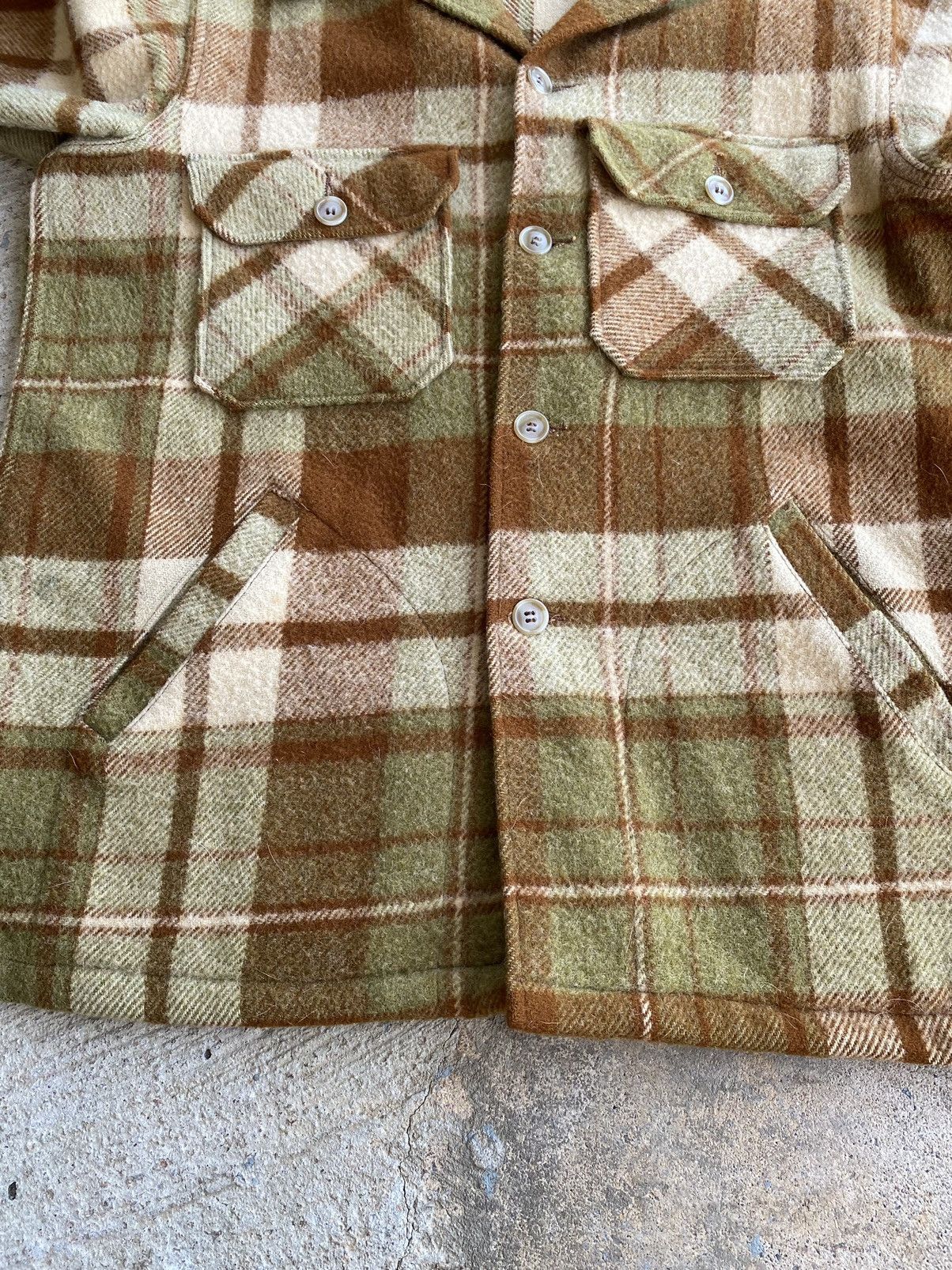 Vintage × Woolrich Woolen Mills Vintage 70’s Woolrich Plaid Wool D Pocket Shirt Jacket Size US L / EU 52-54 / 3 - 5 Thumbnail