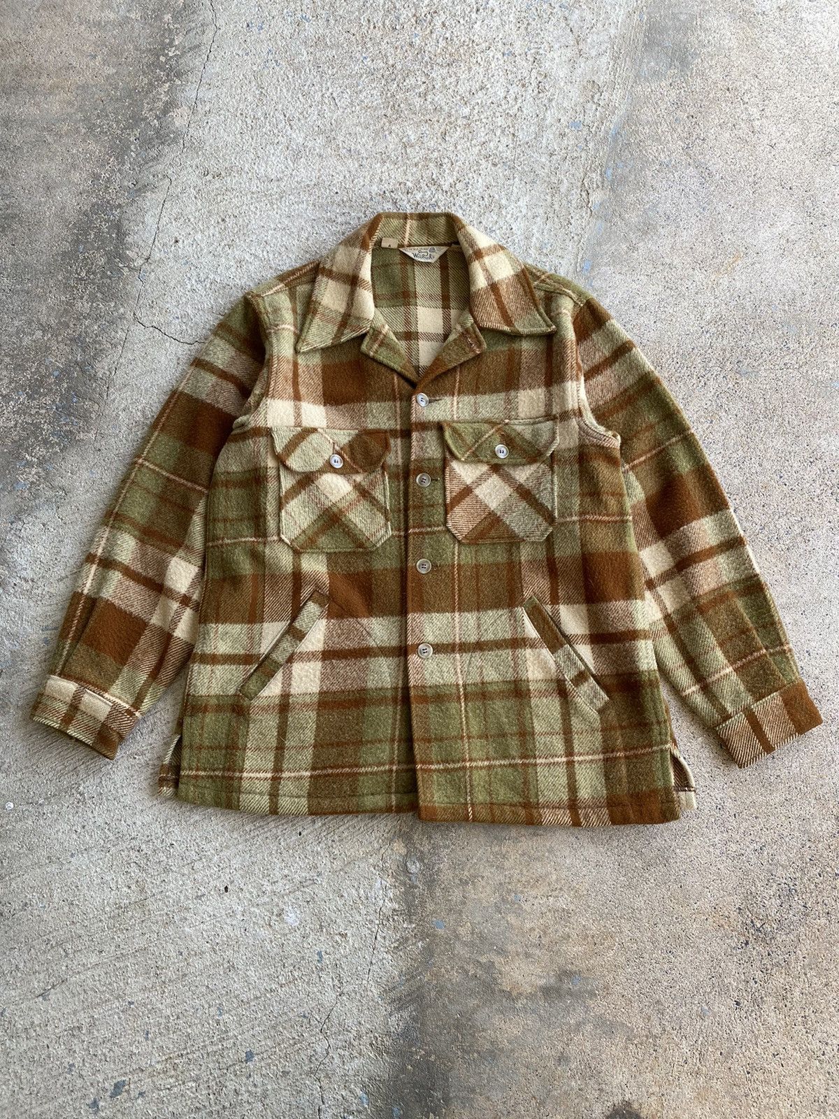 Vintage × Woolrich Woolen Mills Vintage 70’s Woolrich Plaid Wool D Pocket Shirt Jacket Size US L / EU 52-54 / 3 - 1 Thumbnail