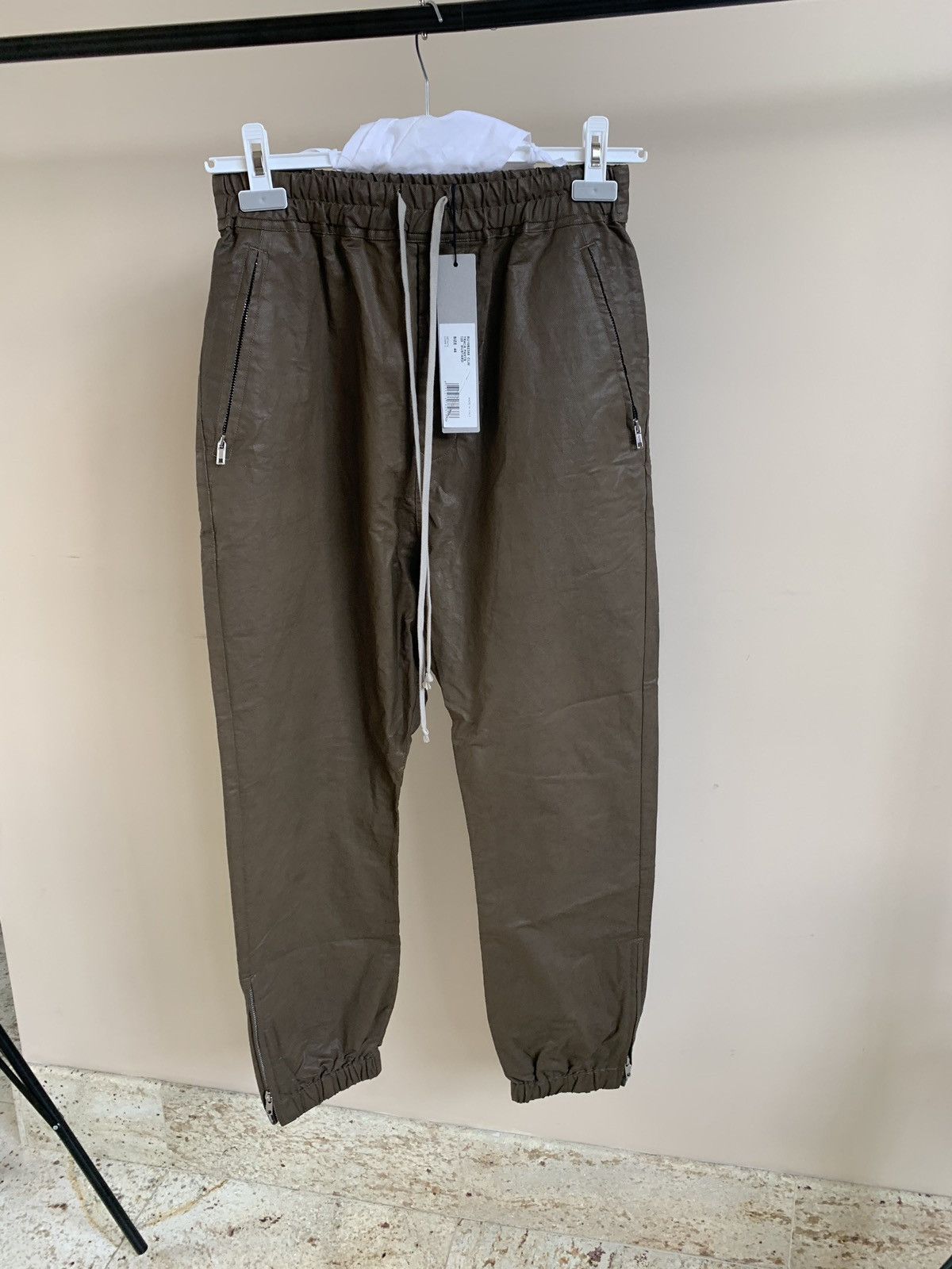 Rick Owens SS19 Track Pants in Mustard Size US 30 / EU 46 - 13 Thumbnail