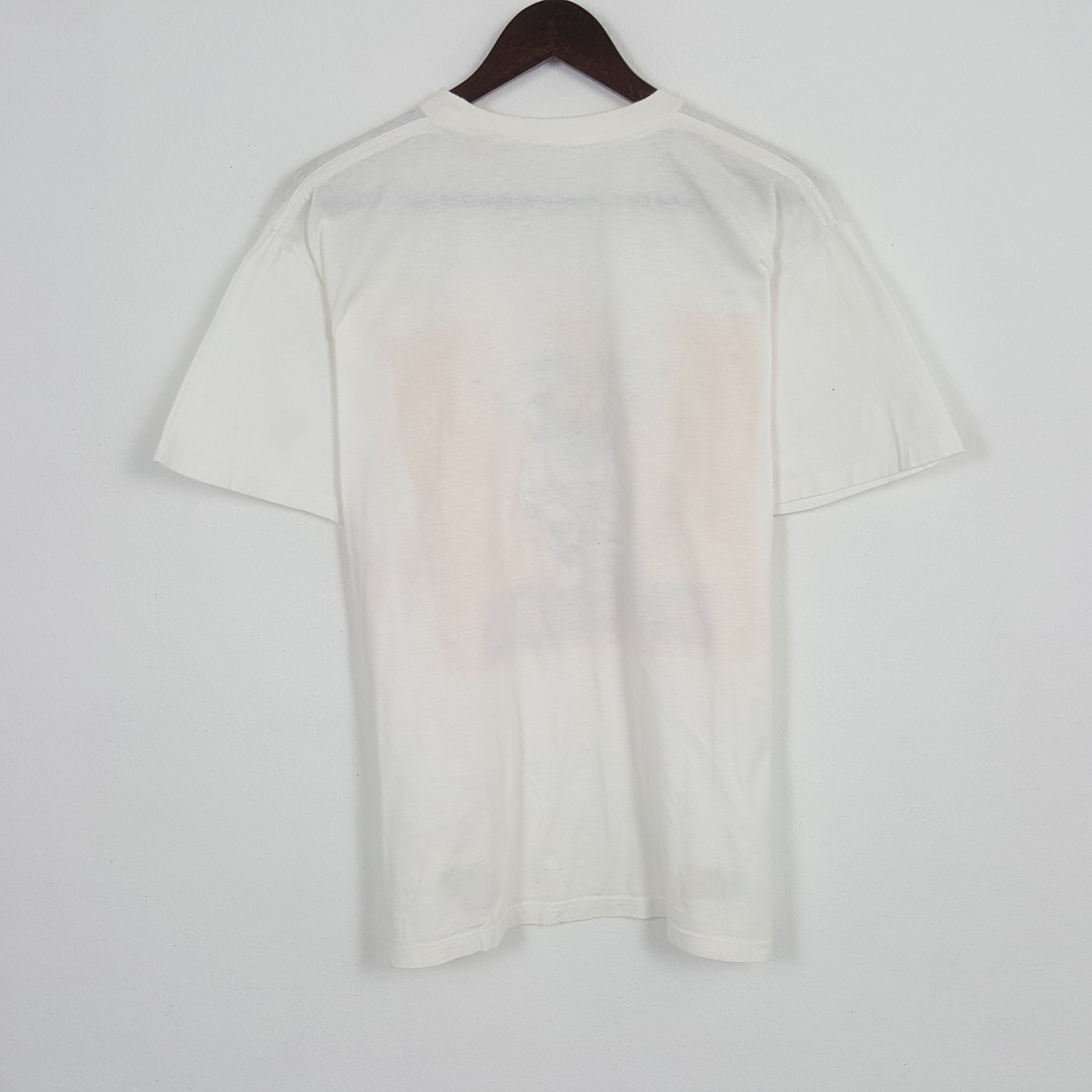 Japanese Brand × Vintage Vintage Devil Man Tshirt Size US M / EU 48-50 / 2 - 3 Thumbnail