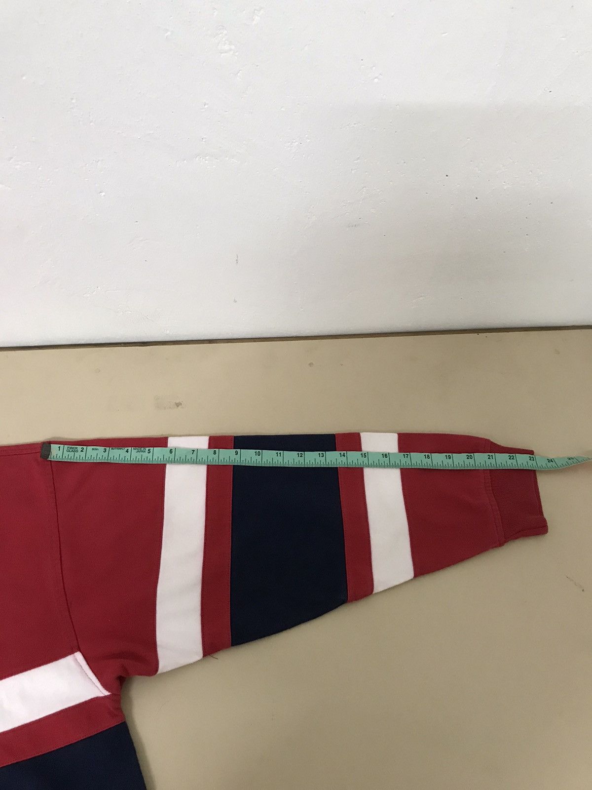 Tommy Hilfiger Vintage 90s Tommy Hilfiger Sailing Gear Rugby Shirt Size US L / EU 52-54 / 3 - 17 Thumbnail