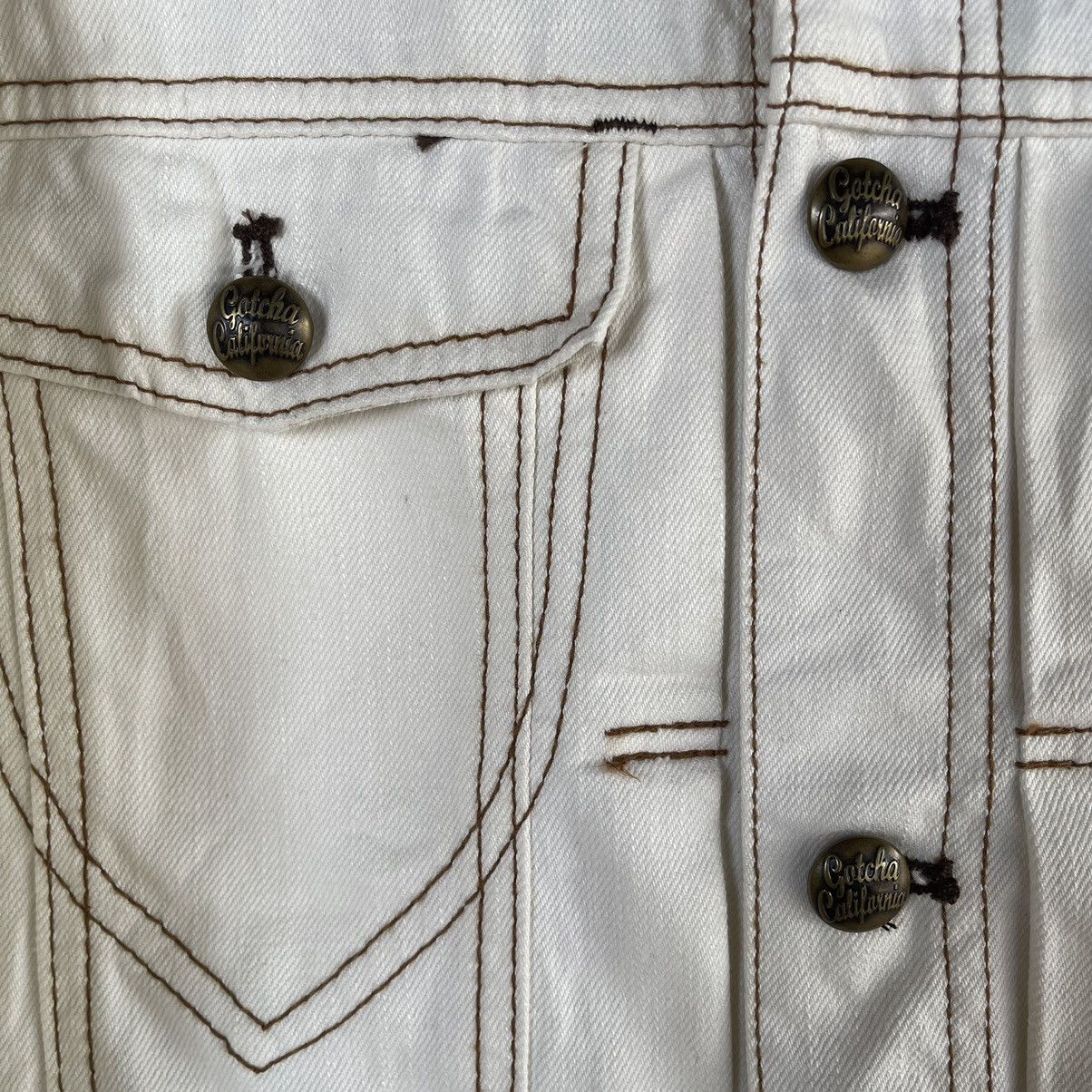 Billabong × Quiksilver × Vintage Vintage Gotcha Big Logo Embroidered Denim Jacket Size US M / EU 48-50 / 2 - 5 Thumbnail