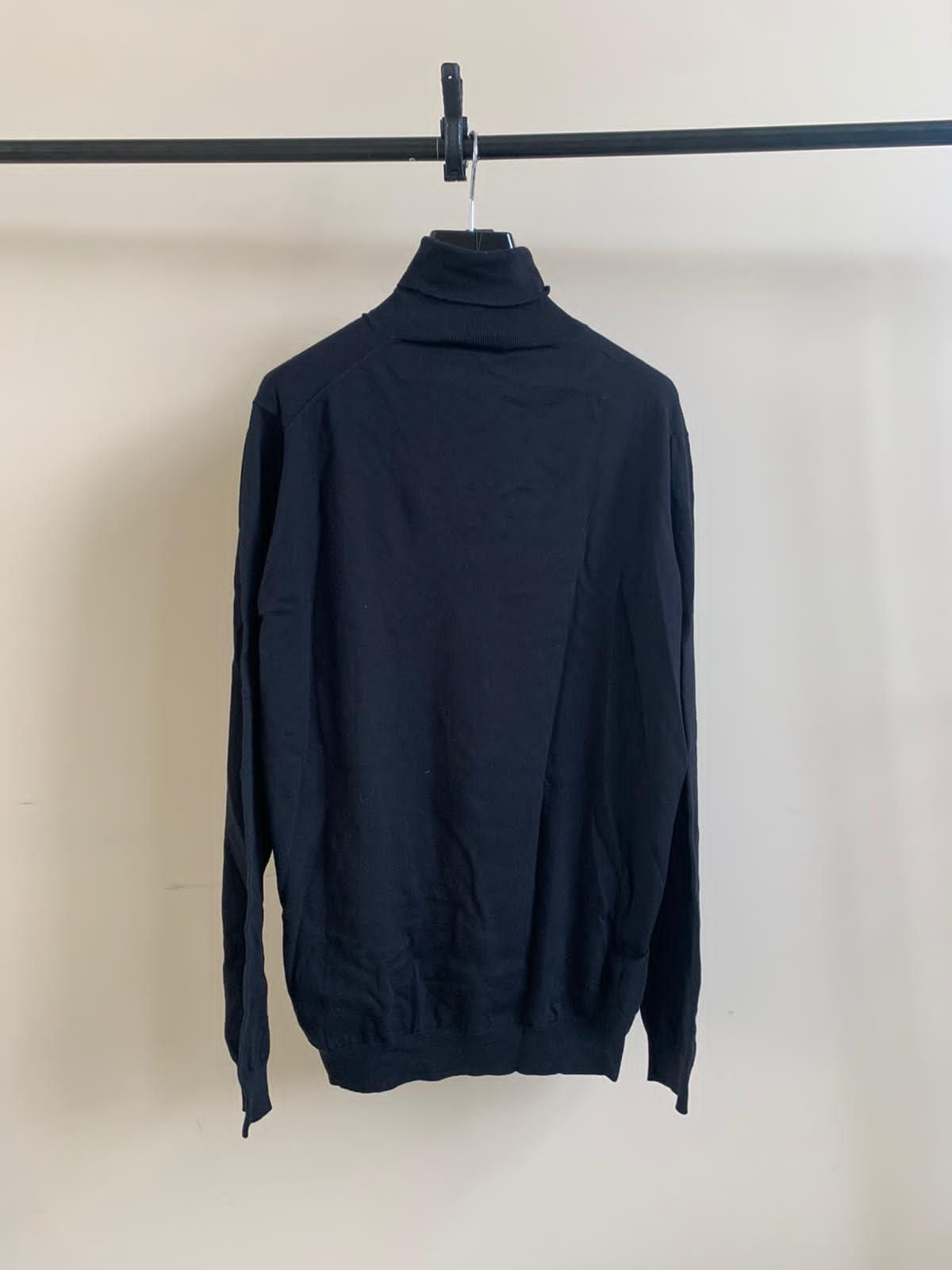 Prada Turtle Neck in Black Size US XL / EU 56 / 4 - 8 Thumbnail