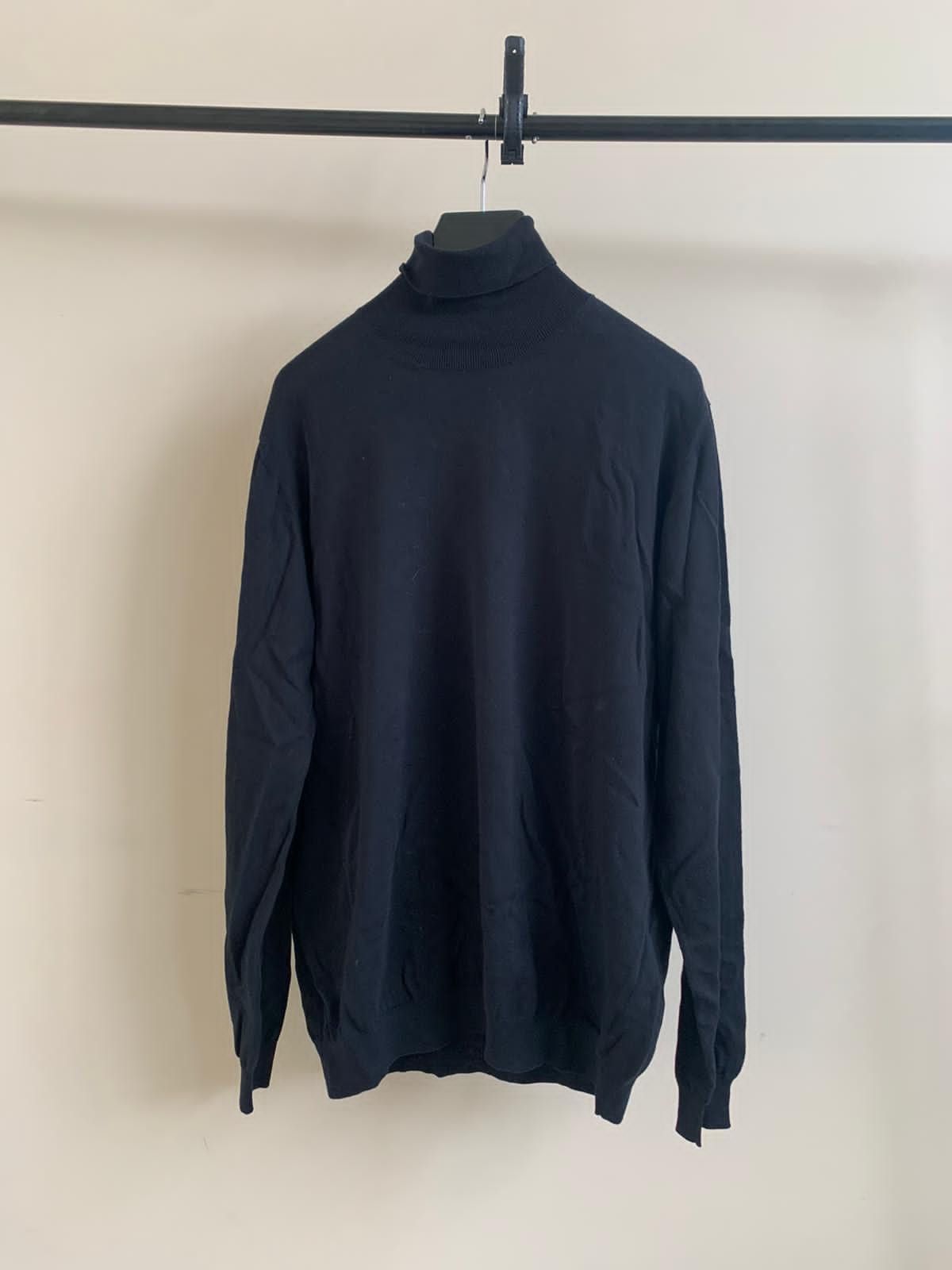 Prada Turtle Neck in Black Size US XL / EU 56 / 4 - 7 Thumbnail