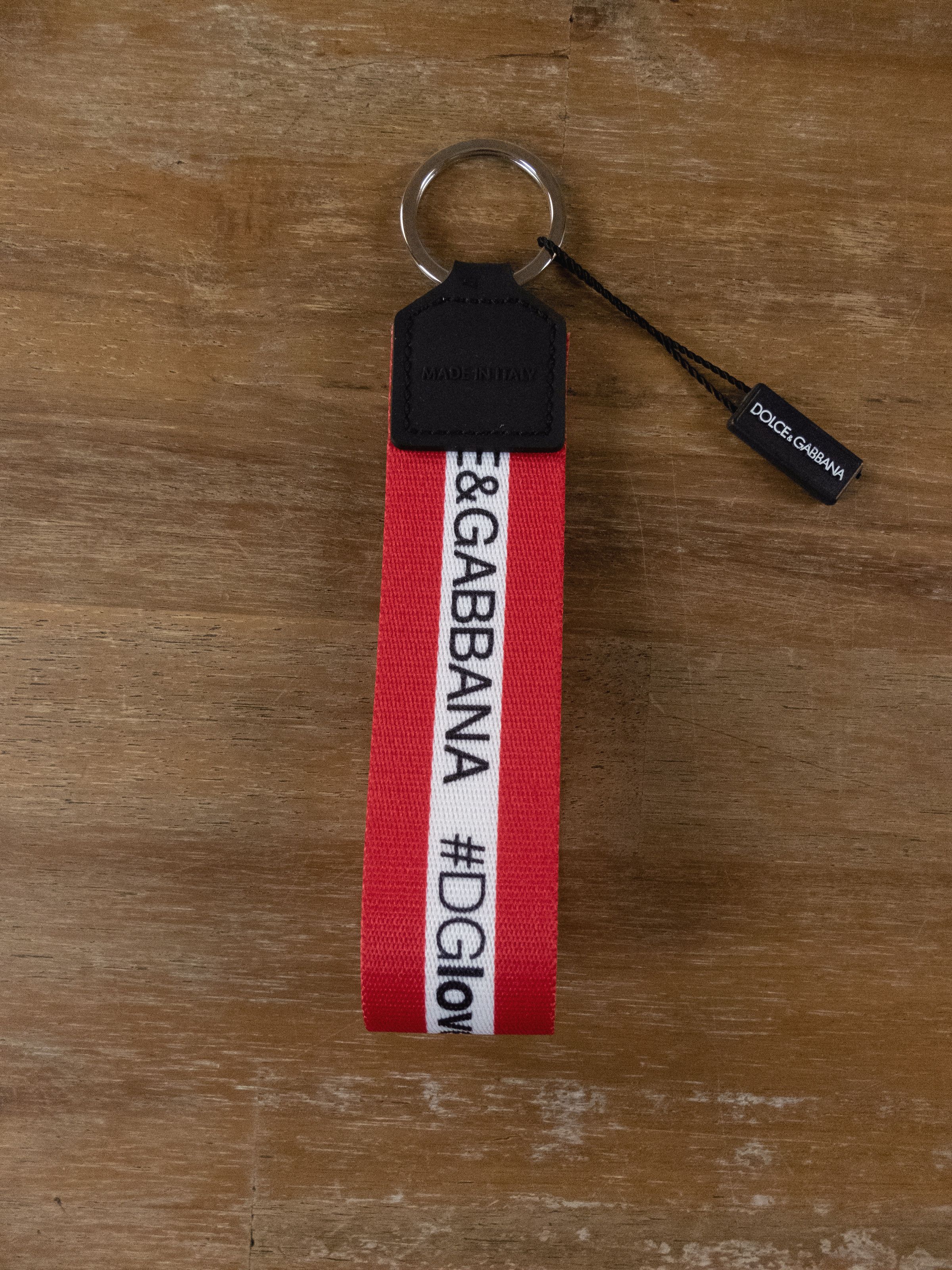 Dolce & Gabbana DOLCE & GABBANA red DGlife DGroyal hashtag keyring charm Size ONE SIZE - 2 Thumbnail