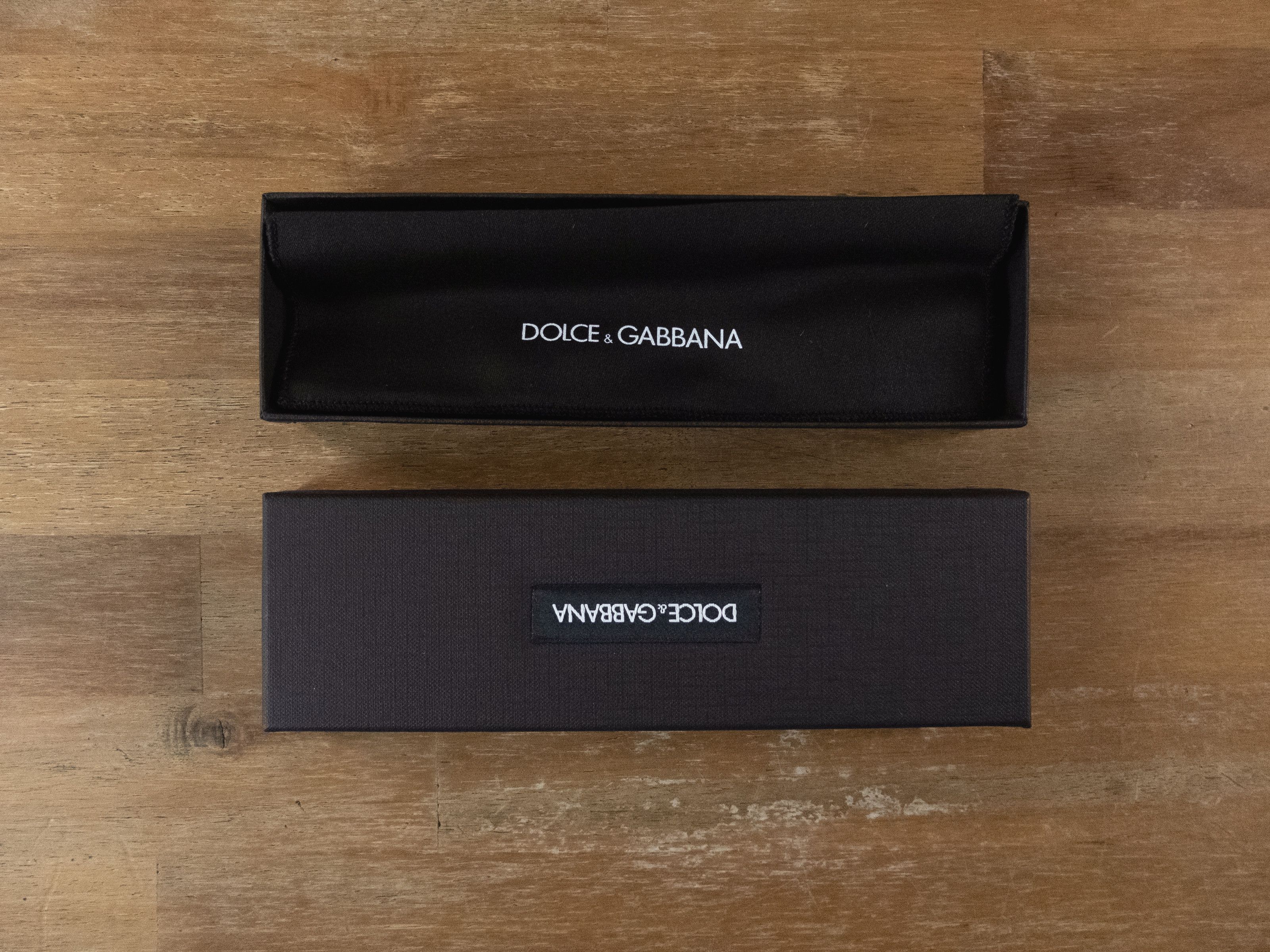 Dolce & Gabbana DOLCE & GABBANA red DGlife DGroyal hashtag keyring charm Size ONE SIZE - 6 Thumbnail
