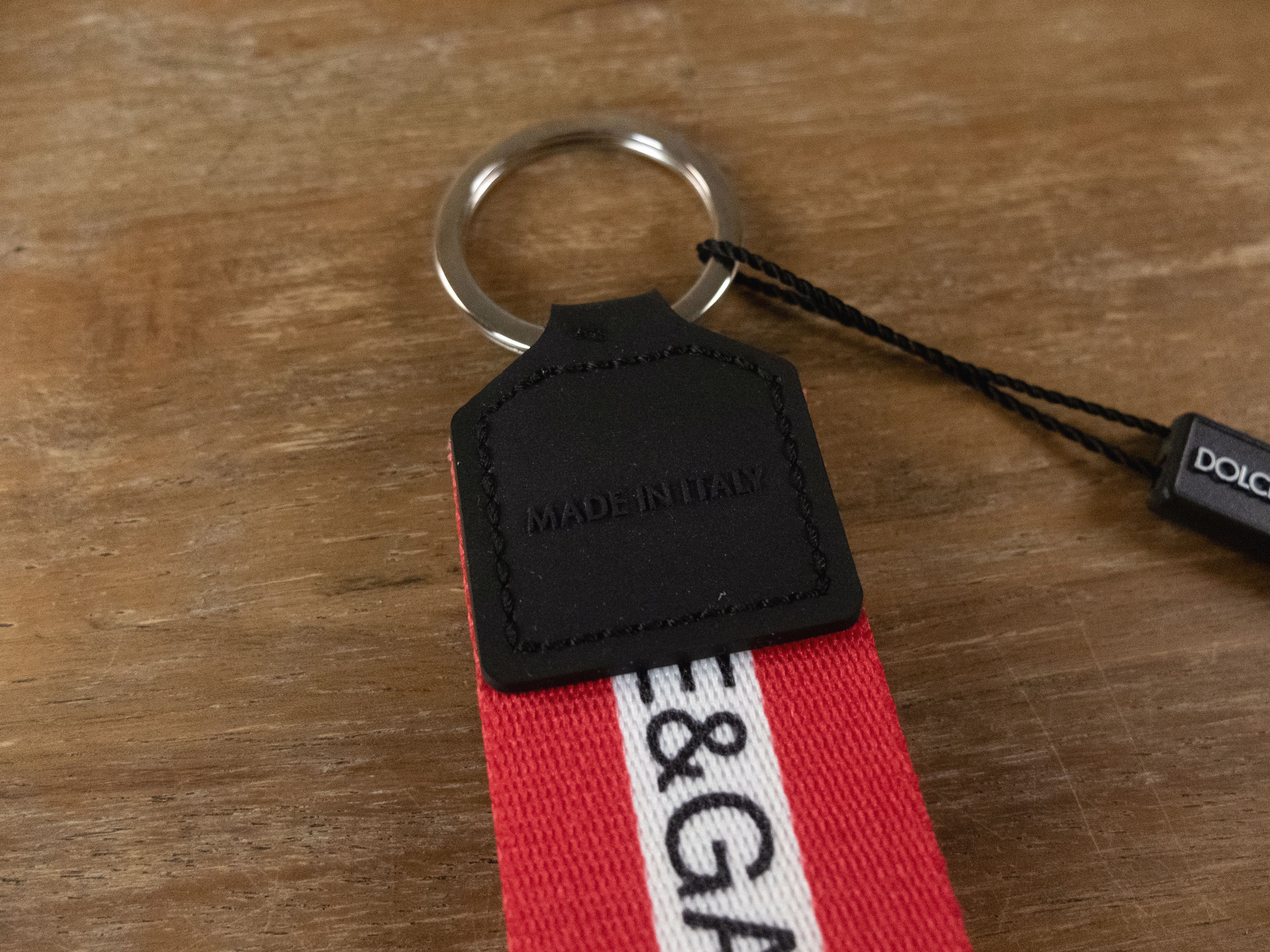 Dolce & Gabbana DOLCE & GABBANA red DGlife DGroyal hashtag keyring charm Size ONE SIZE - 3 Thumbnail