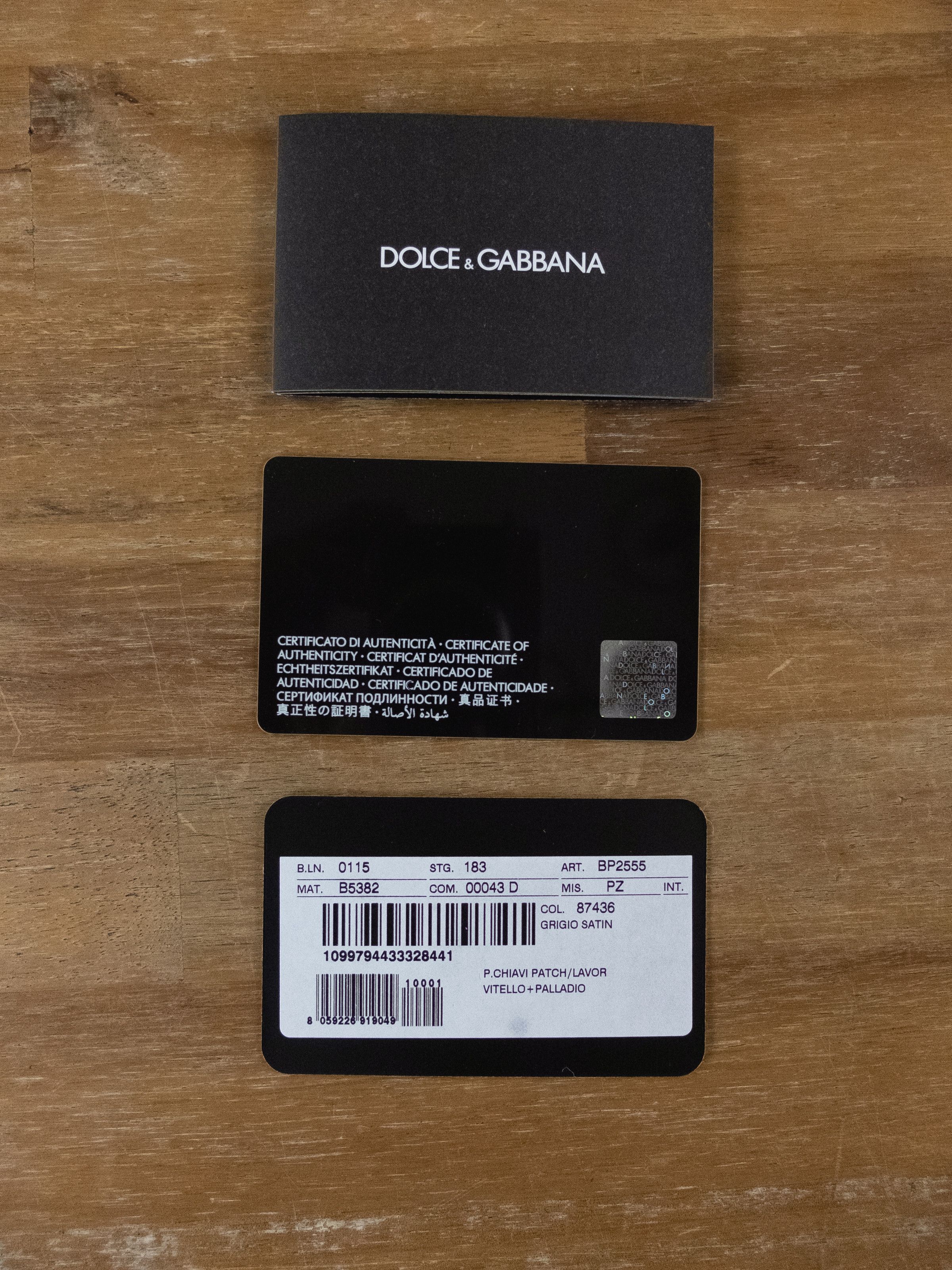 Dolce & Gabbana DOLCE & GABBANA white DGloveforever hashtag keyring charm Size ONE SIZE - 7 Thumbnail