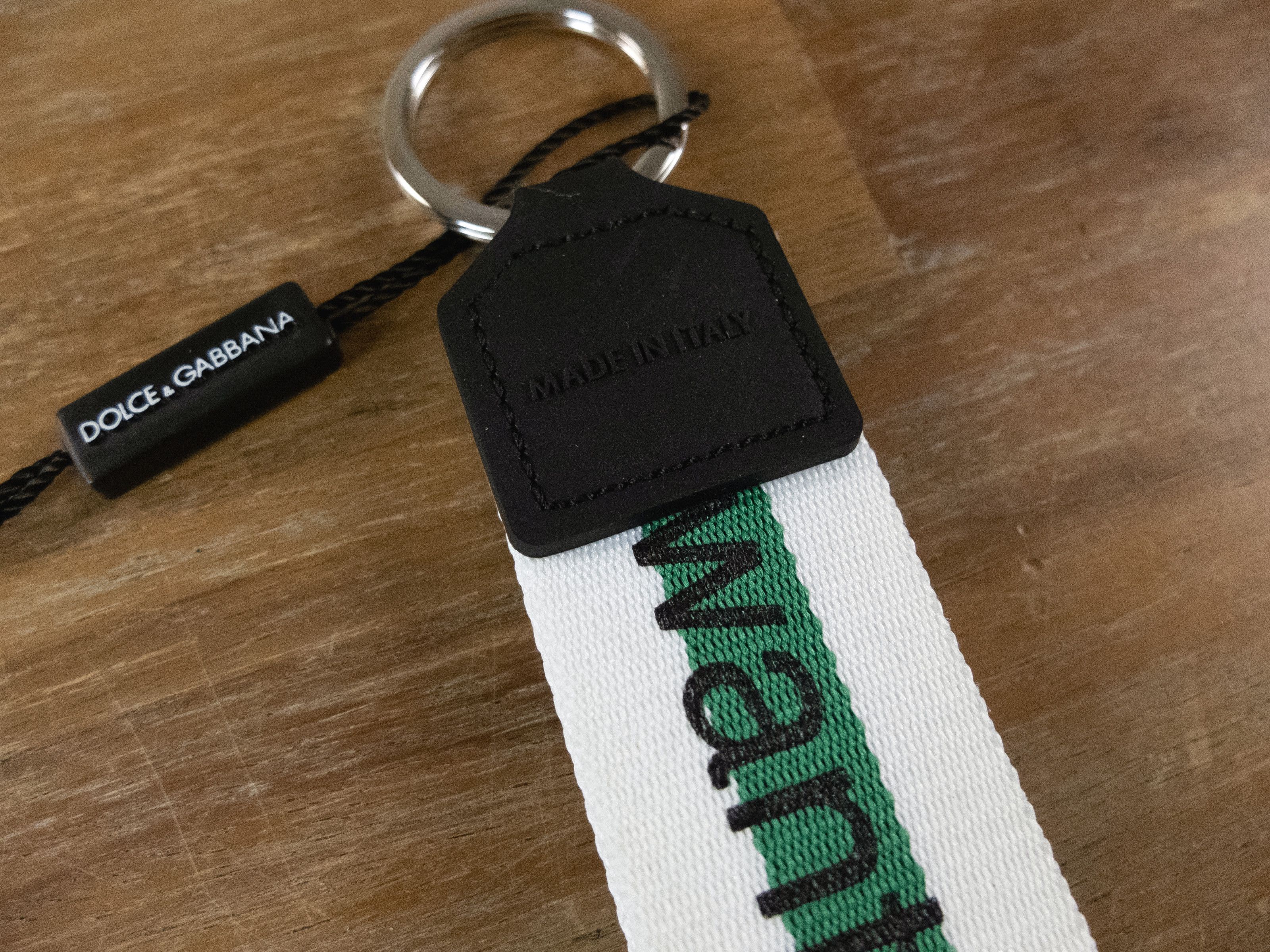 Dolce & Gabbana DOLCE & GABBANA white DGloveforever hashtag keyring charm Size ONE SIZE - 4 Thumbnail