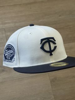 Minnesota Twins HHH Metrodome New Era 59FIFTY Fitted Hat (Navy Black Green Under BRIM) 7 3/4