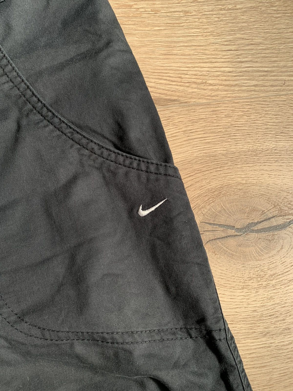 Nike × Vintage Vintage y2k Nike Black Track Pants Swoosh Size US 31 - 5 Thumbnail