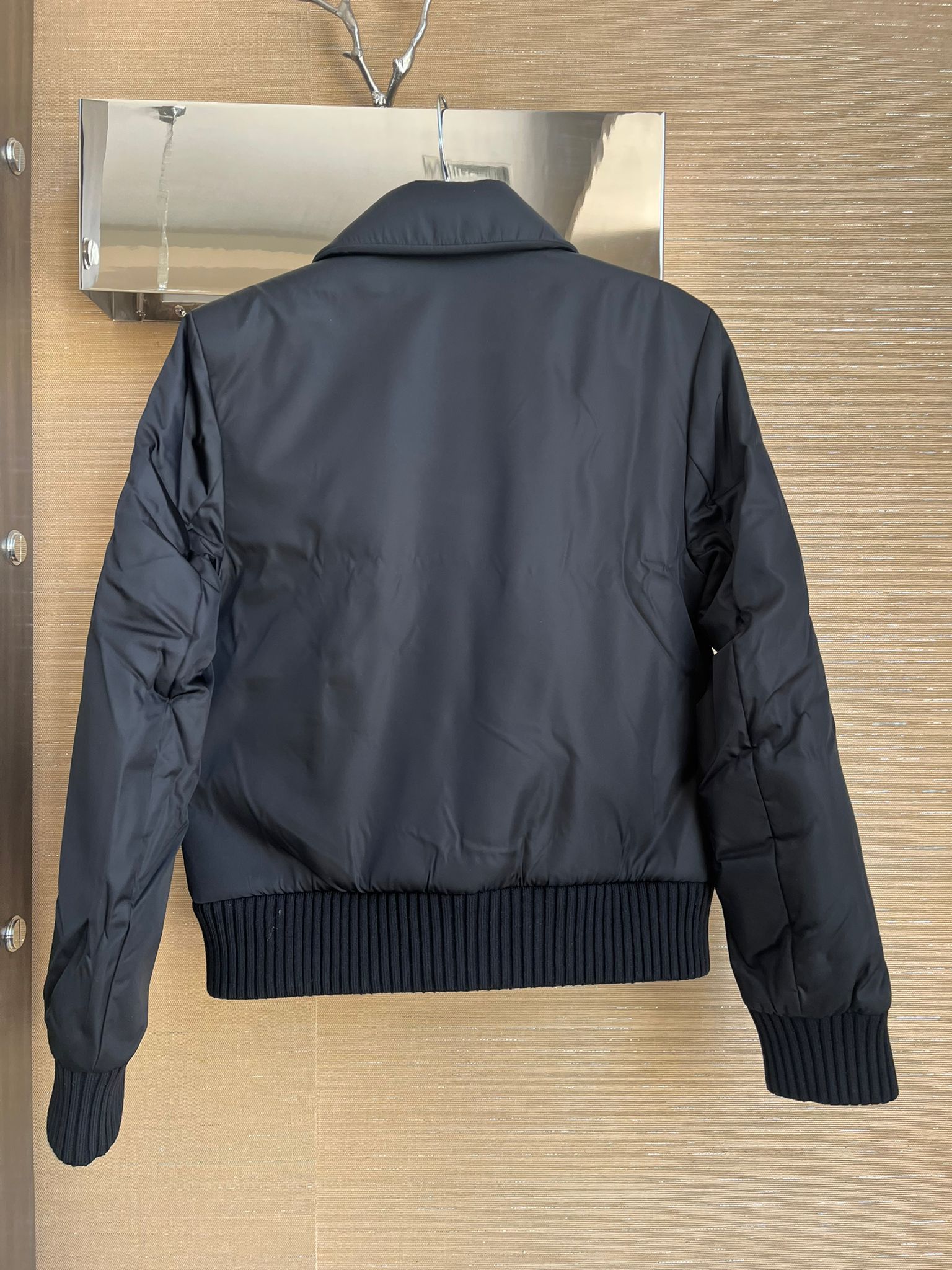 Prada o1rshd1 Heavy Logo Bomber Jacket in Black Size US M / EU 48-50 / 2 - 16 Thumbnail