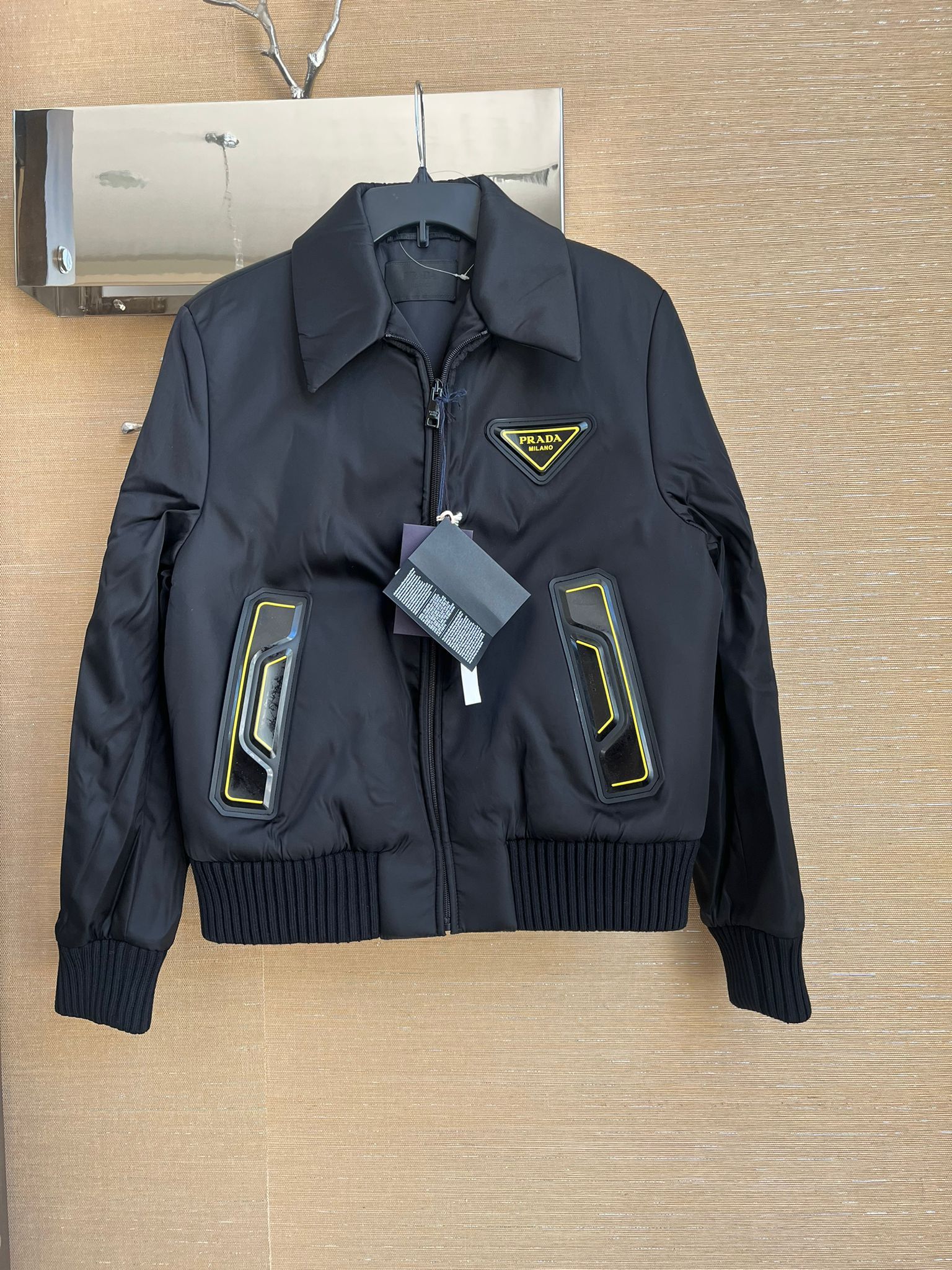 Prada o1rshd1 Heavy Logo Bomber Jacket in Black Size US M / EU 48-50 / 2 - 3 Thumbnail