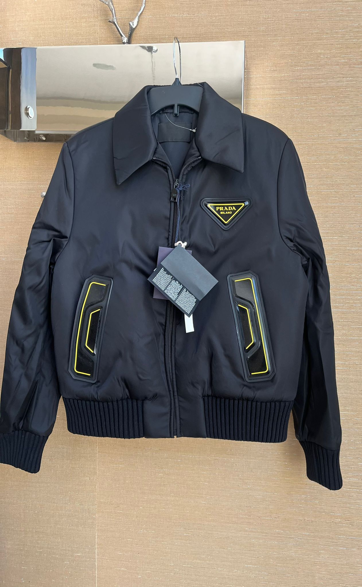 Prada o1rshd1 Heavy Logo Bomber Jacket in Black Size US M / EU 48-50 / 2 - 11 Thumbnail