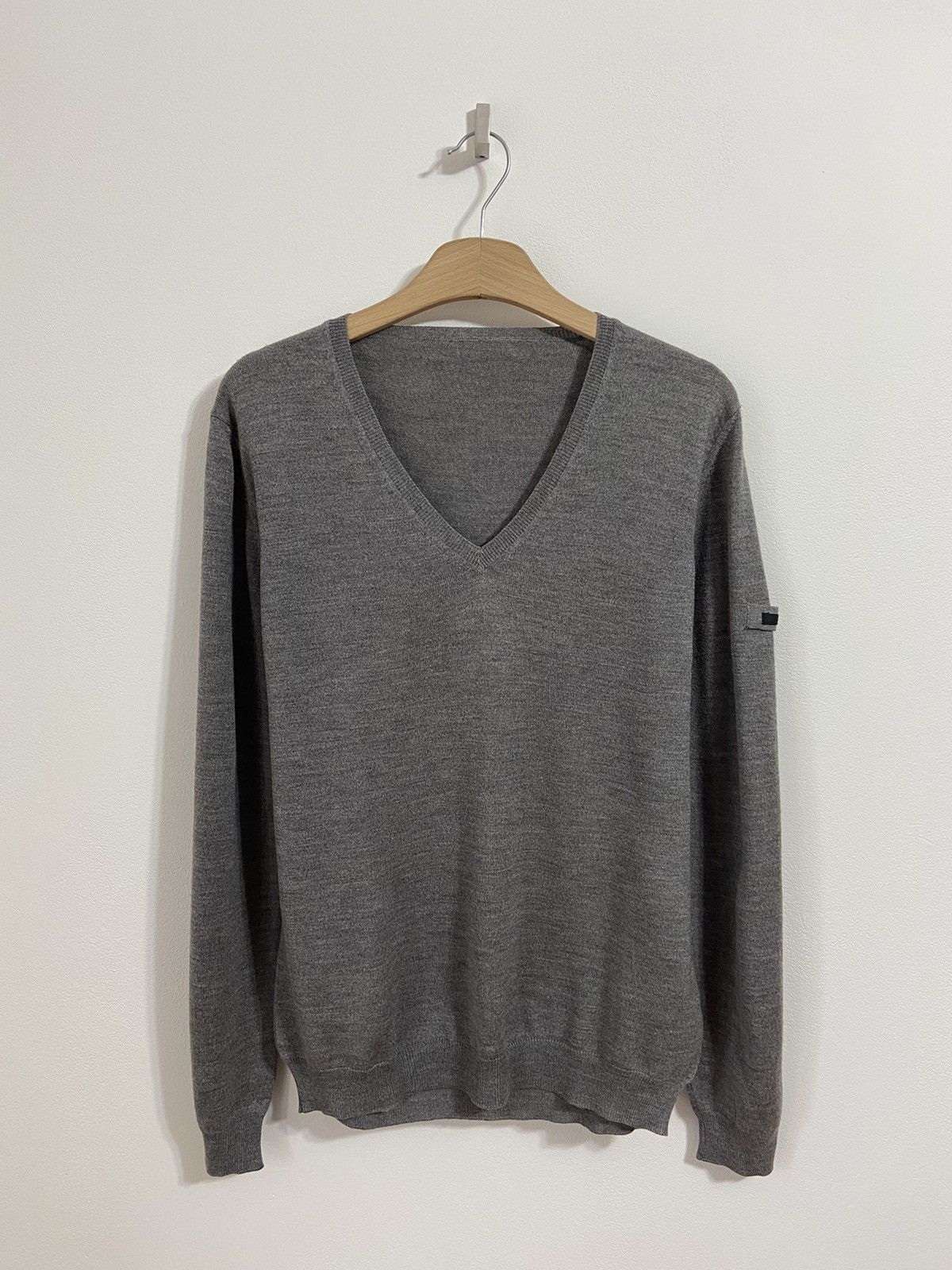 Prada Prada sweatshirt Luxury Size US L / EU 52-54 / 3 - 2 Thumbnail