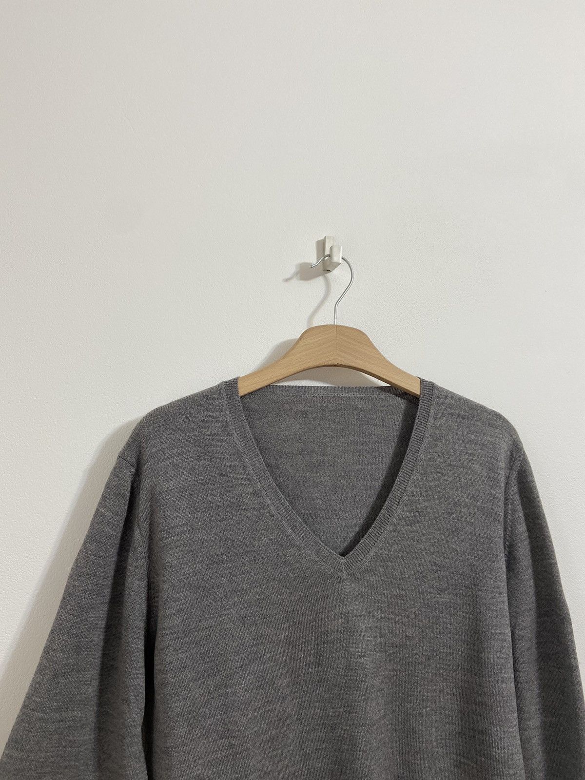 Prada Prada sweatshirt Luxury Size US L / EU 52-54 / 3 - 11 Thumbnail