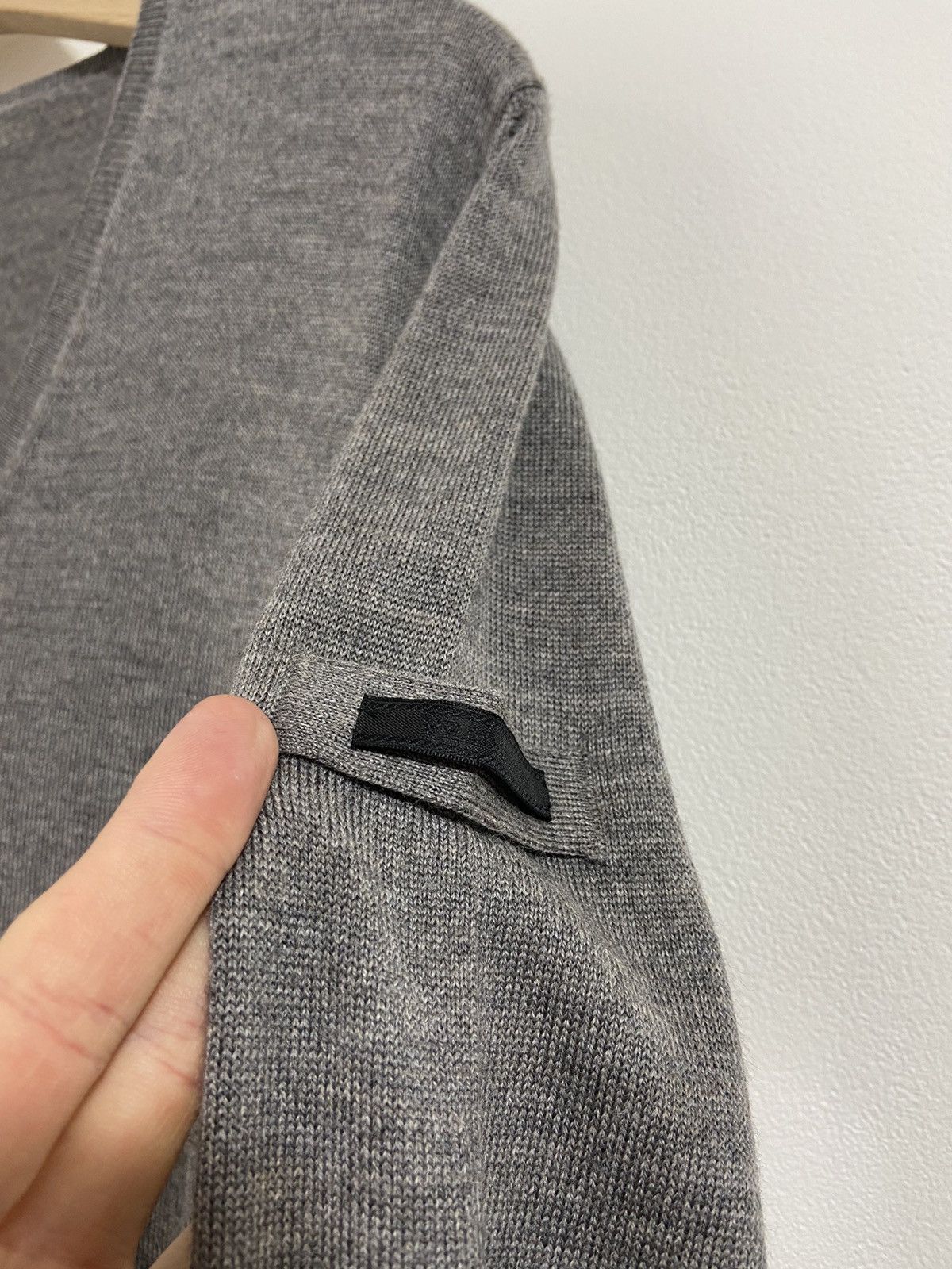 Prada Prada sweatshirt Luxury Size US L / EU 52-54 / 3 - 5 Thumbnail