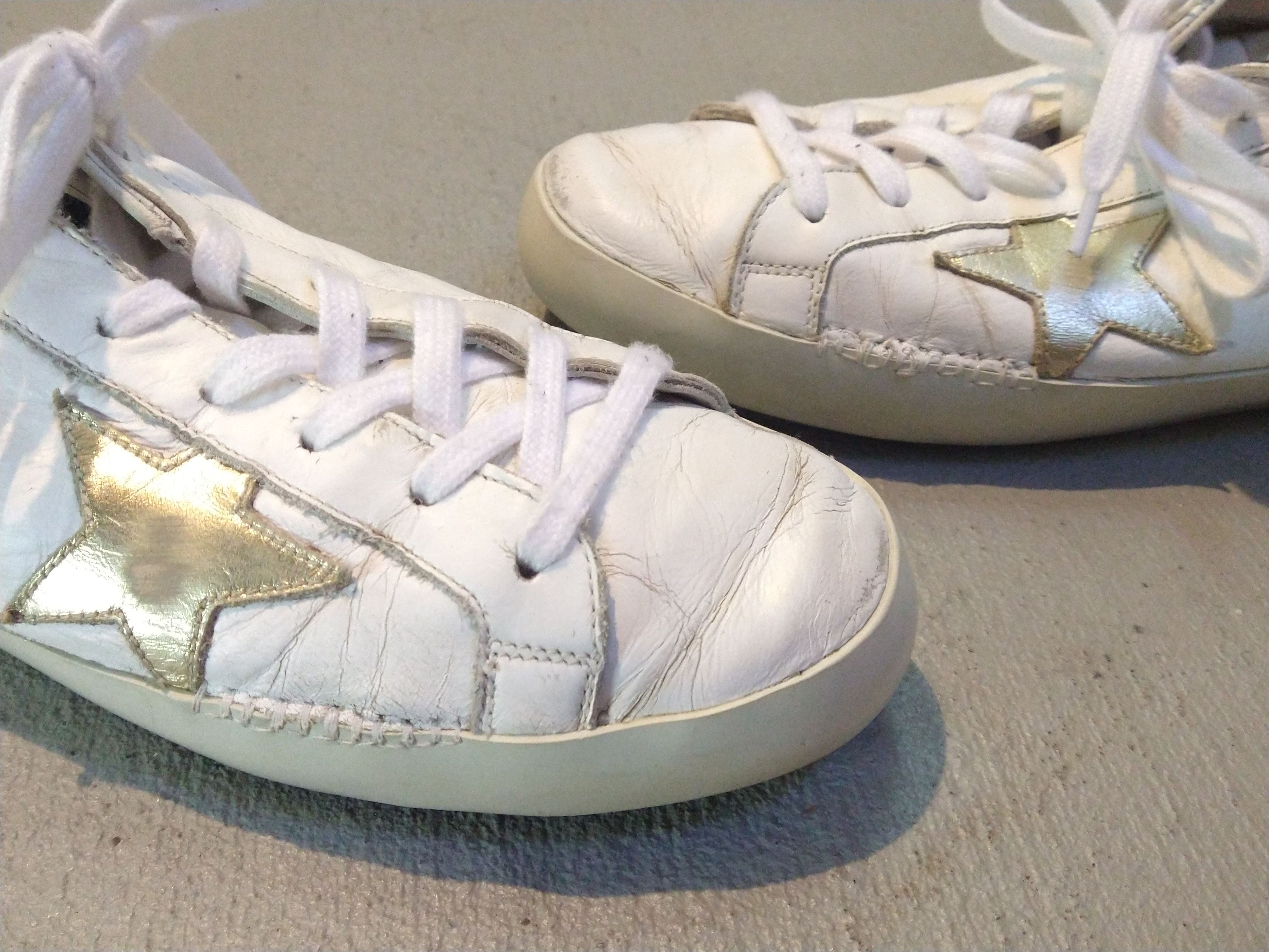 Golden Goose Golden Goose Superstar 8 41 Private Edition White Silver Size US 8 / EU 41 - 5 Thumbnail