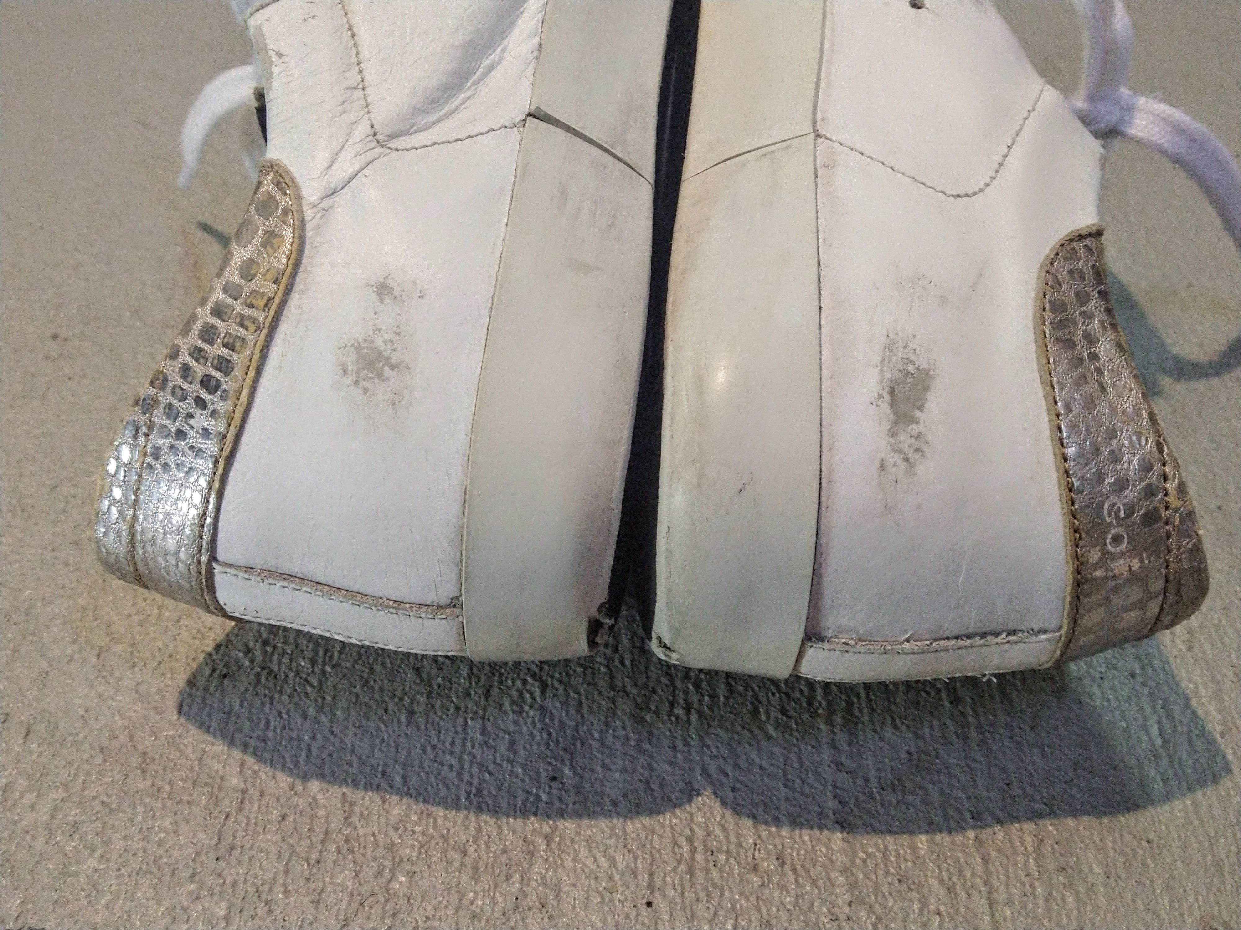 Golden Goose Golden Goose Superstar 8 41 Private Edition White Silver Size US 8 / EU 41 - 11 Thumbnail