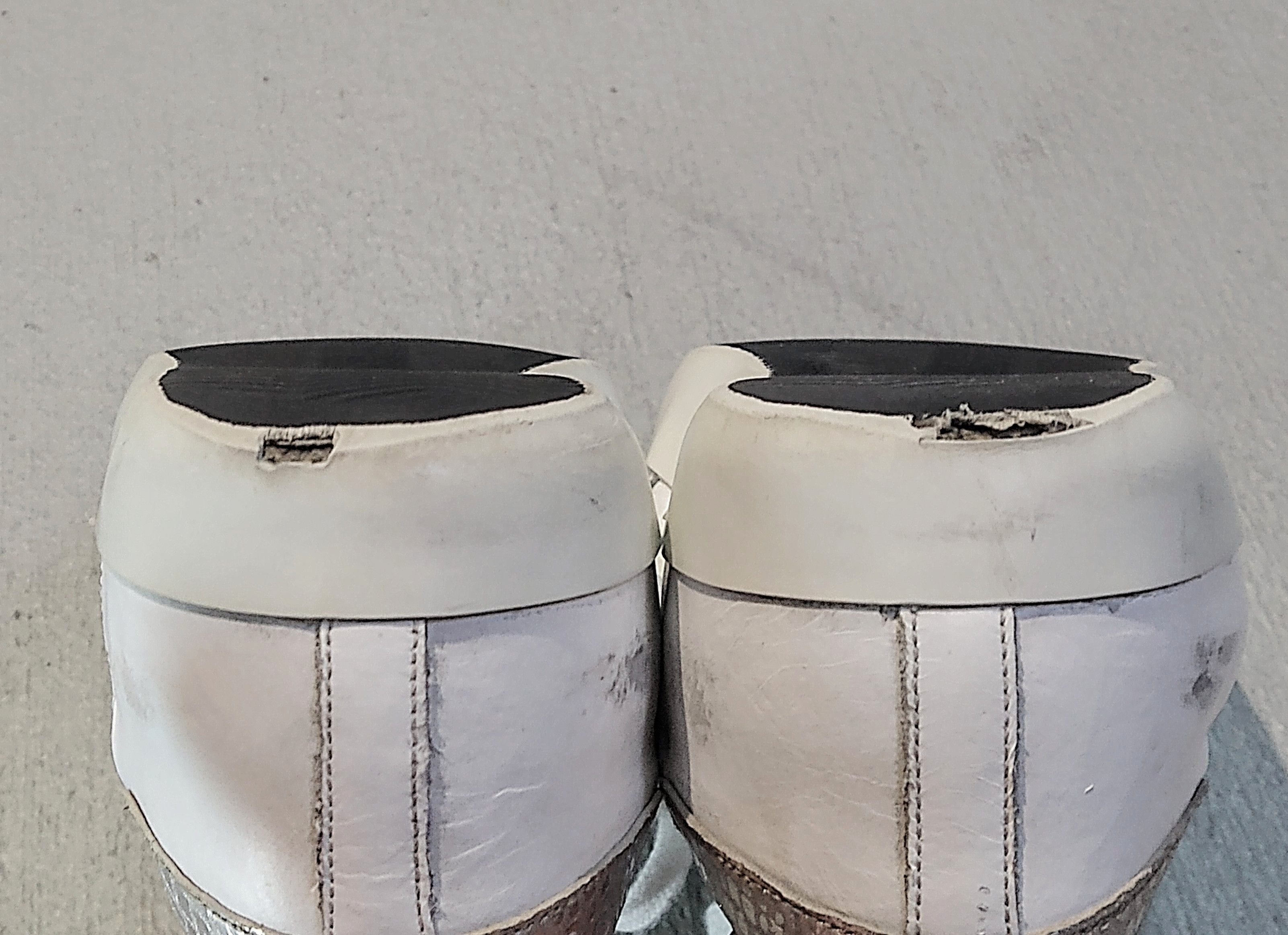 Golden Goose Golden Goose Superstar 8 41 Private Edition White Silver Size US 8 / EU 41 - 16 Thumbnail